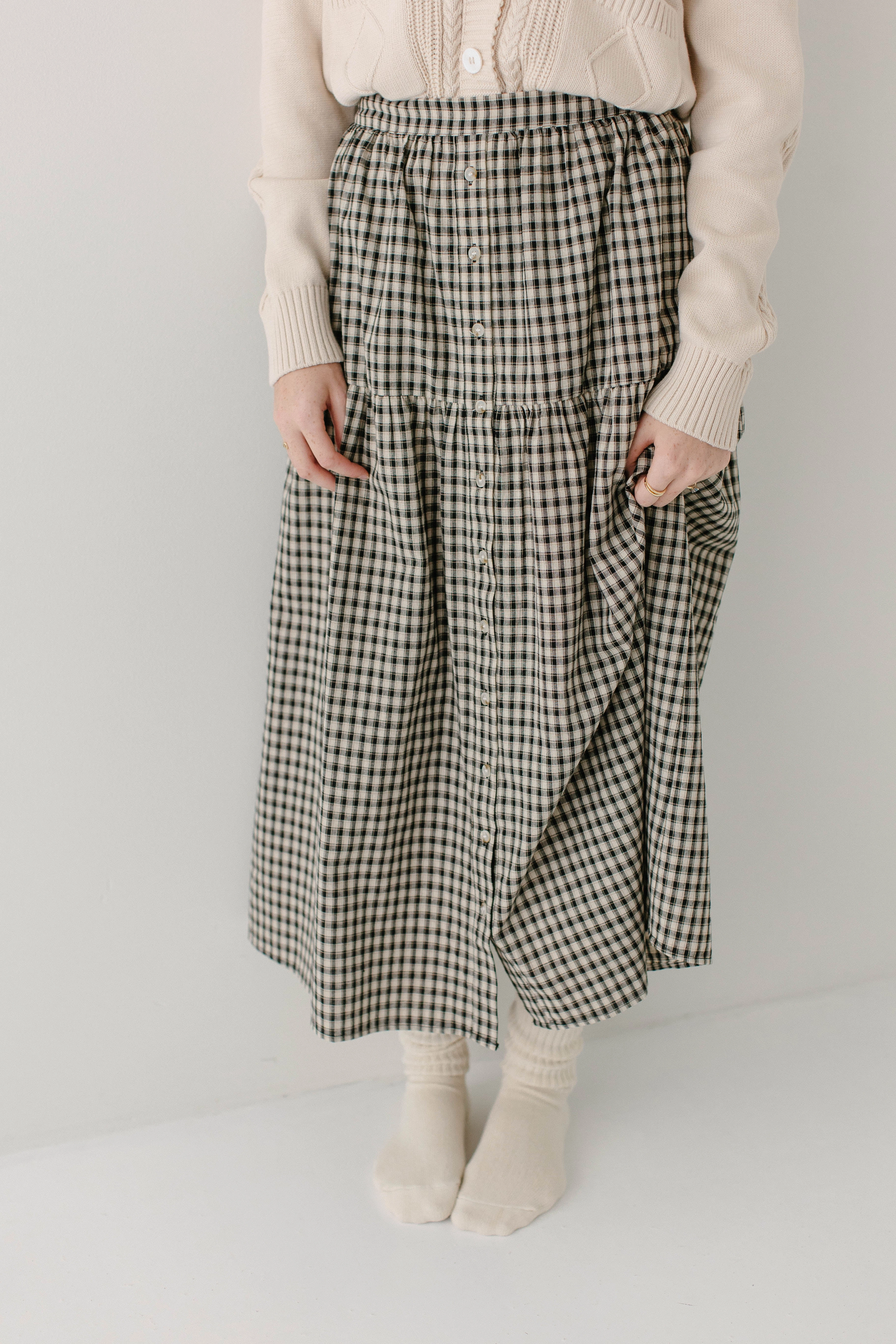 Weekend Outfit Soft Combo 'Aquila' Button Down Black Plaid Gingham Midi Skirt