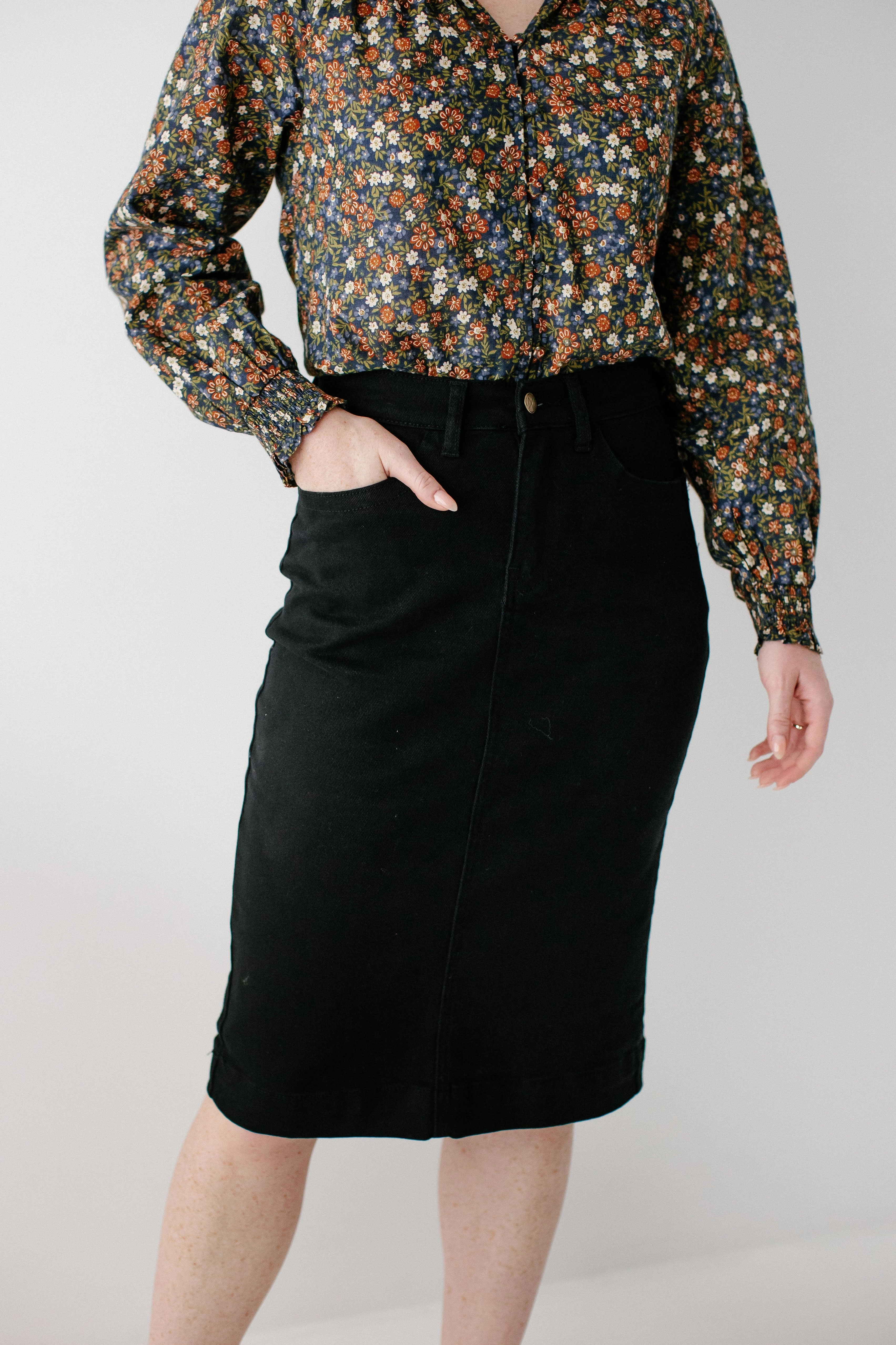 Biodegradable Fabric Double Layer 'Leah' Denim Skirt in Black