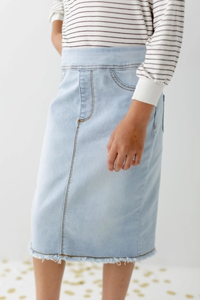 'Sara' Girl Classic Denim Skirt in Light Wash slim fit Texture Play