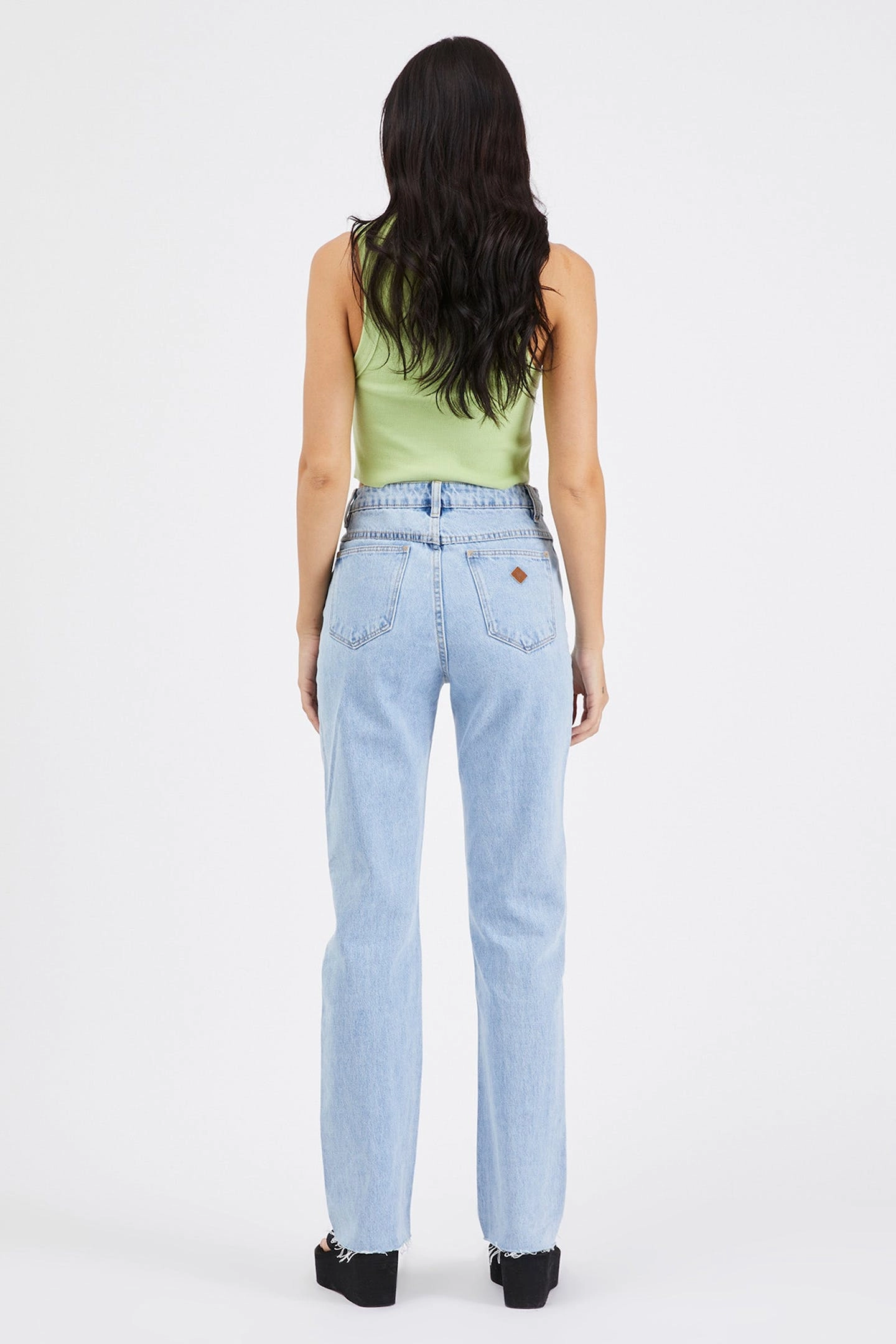 Weightless Compression Pro Athlete Moisture Wicking Abrand 94 High Straight Walkaway Jean