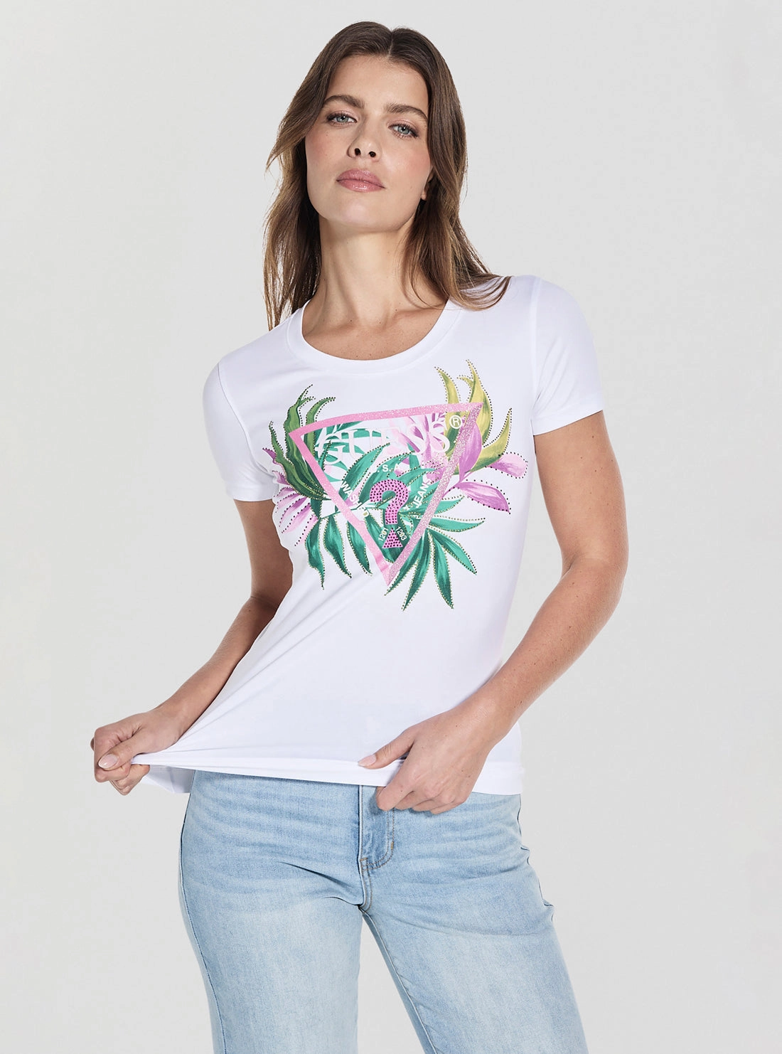 Eco White Leaf Triangle Logo T-Shirt Layered Collar Structure