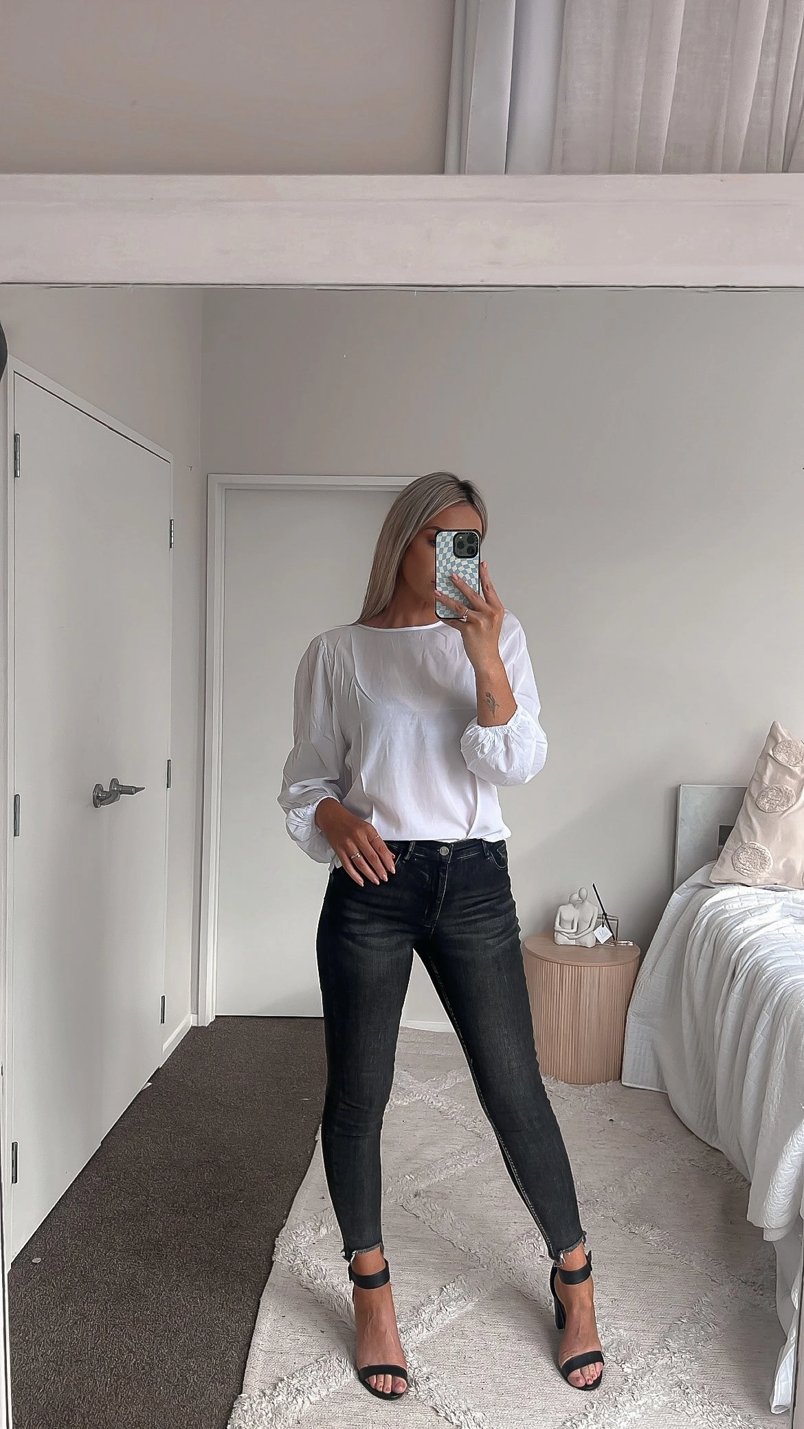 Shine On Label Smith Washed Black Skinny jean Chilly Comfort Wear