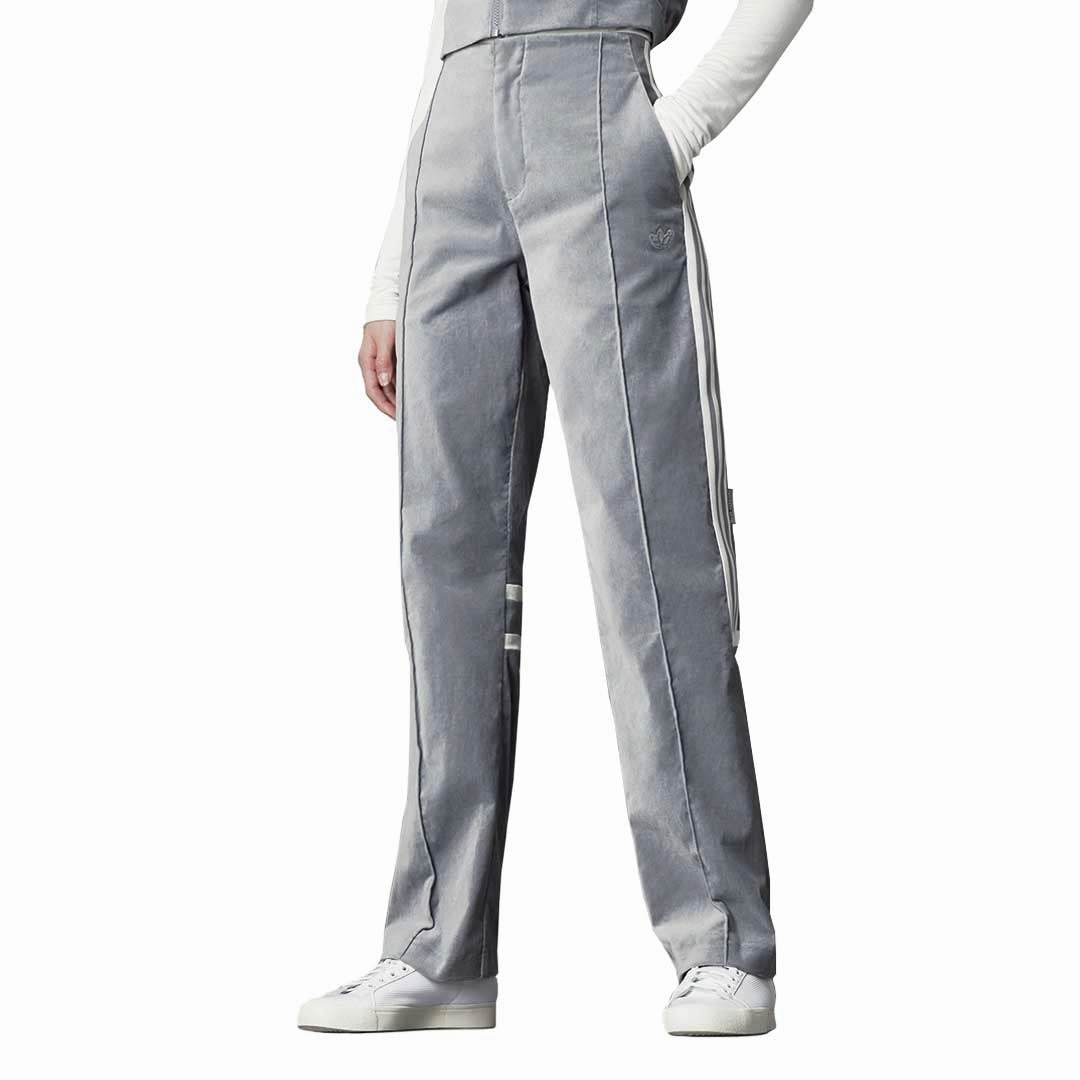 MultiPocketSystem adidas - Women's Blue Version Challenger Pant (HN1002)