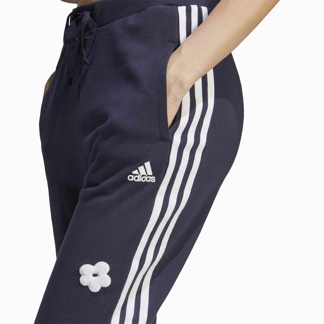 adidas - Women's Chenille Flower Patches 3-Stripes High Rise Pant (IC0019) Soft Interior Non Slip Waistband