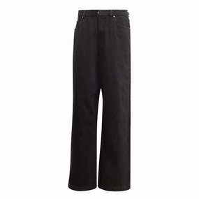 adidas - Women's Kseniaschnaider Boxer Short Jeans (IJ8348) Sport Ready Fit