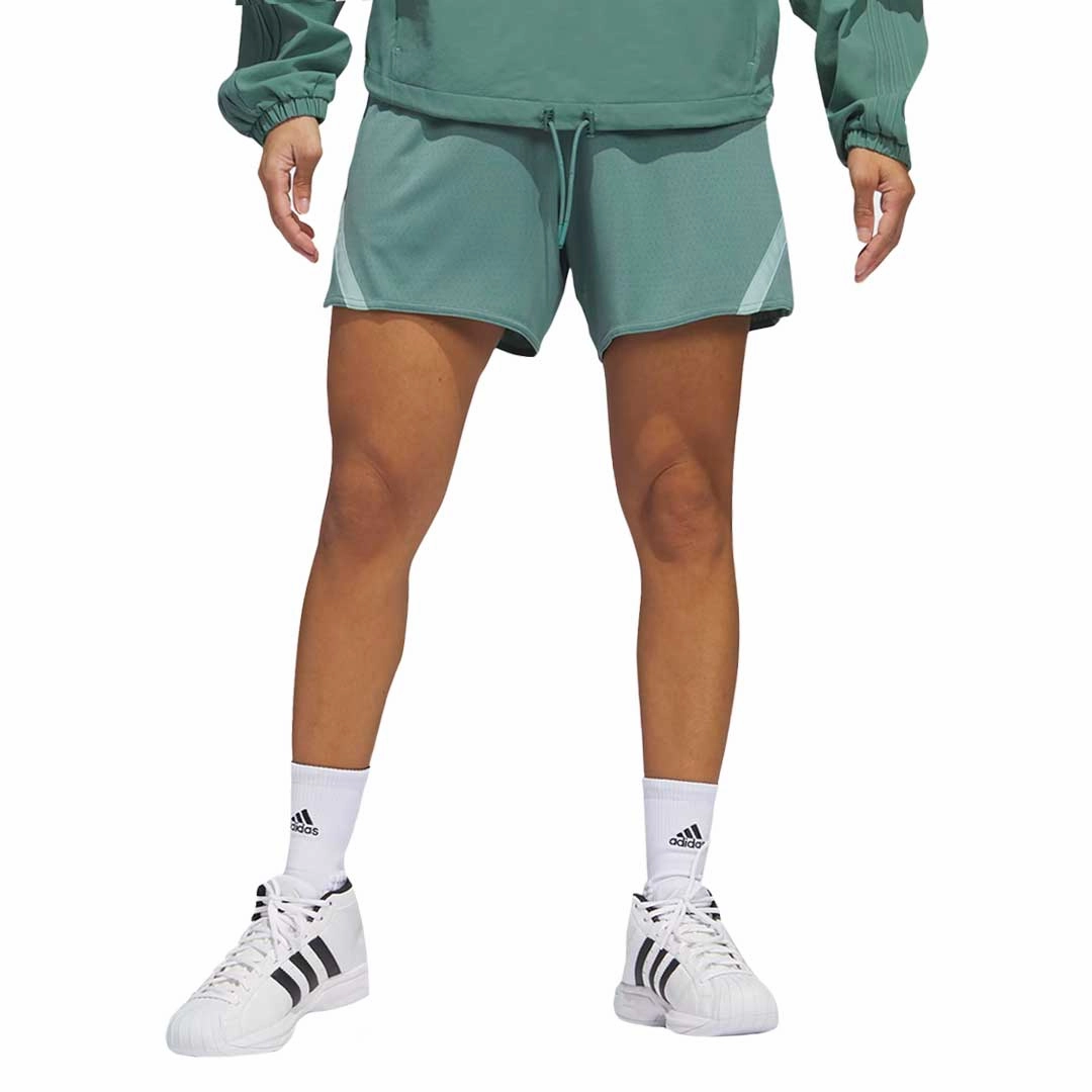 adidas - Women's Select Basketball Shorts (HZ9980) Quick Comfort ThermalRegulatingLining