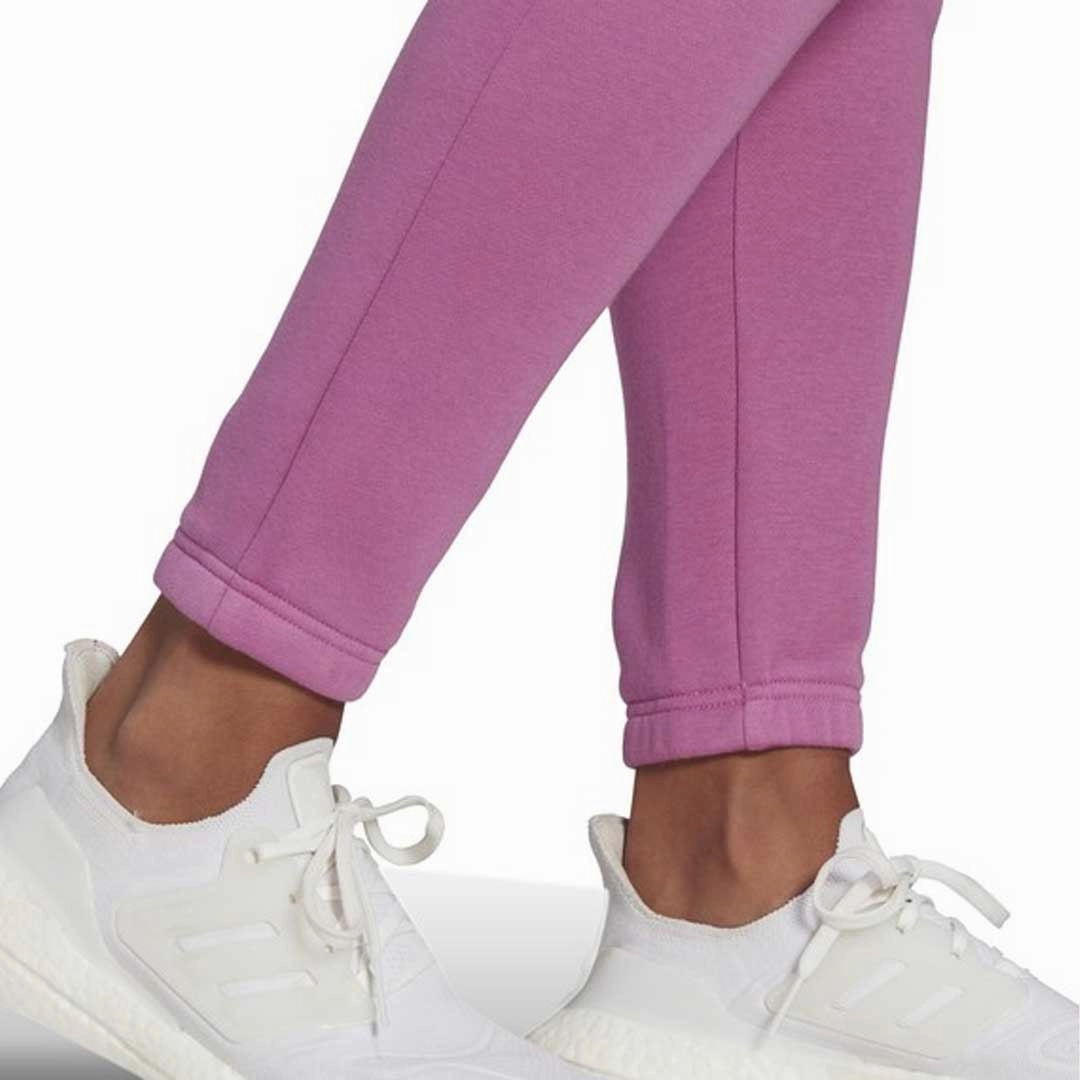 Quick Flex adidas - Women's Studio Lounge Regular Fit Pant (HL1700)