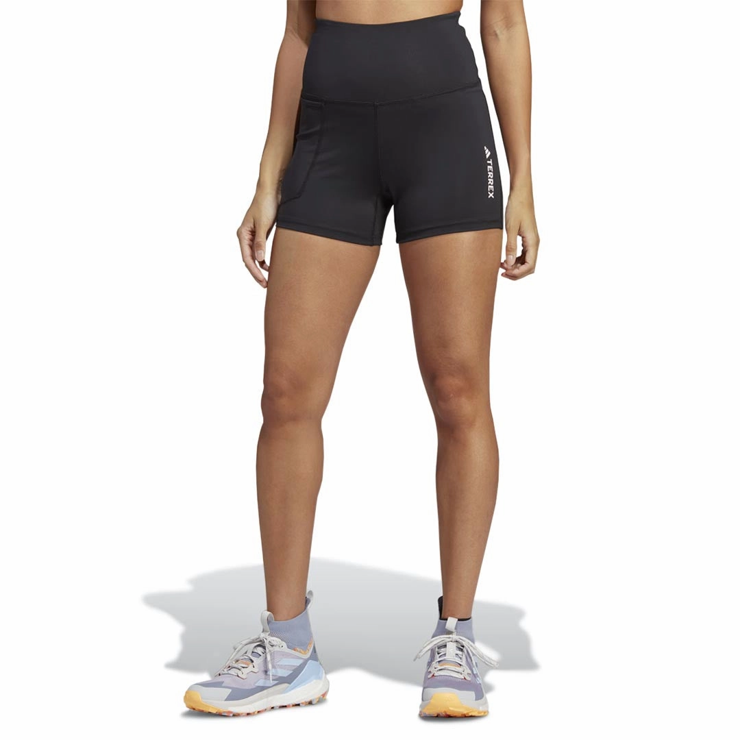 Chill Ready adidas - Women's Terrex Multi Shorts (HZ1378)