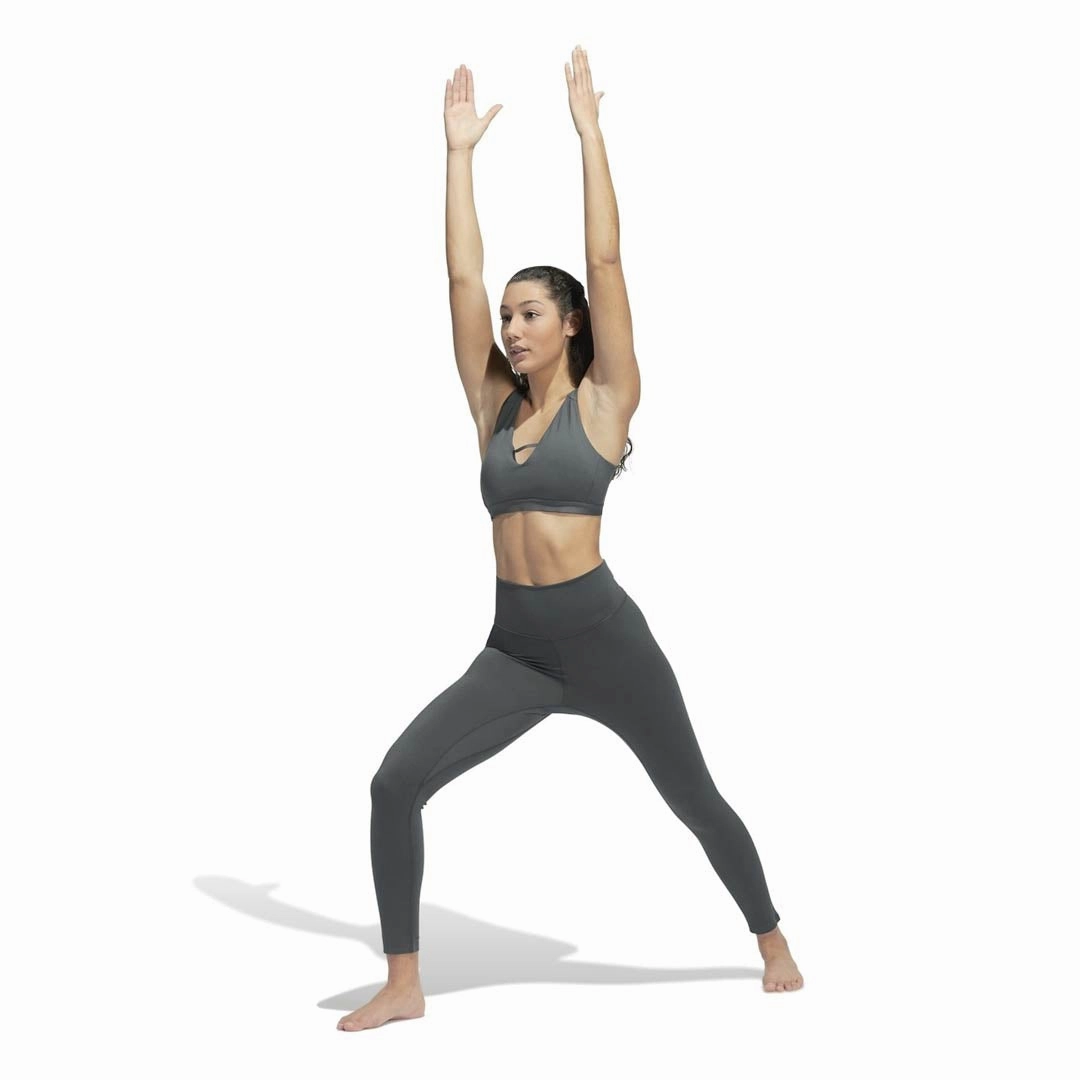 adidas - Women's Yoga Luxe Studio 7/8 Leggings (HD4423) Flat Lock Stitching Non Restrictive