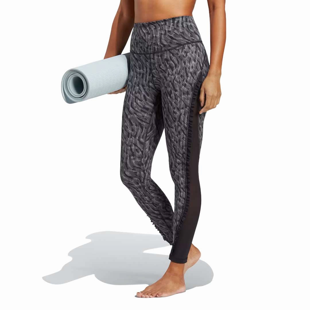 adidas - Women's Yoga Studio Clash Print 7/8 Leggings (HR3018) Built-in shorts Light Wear Fit