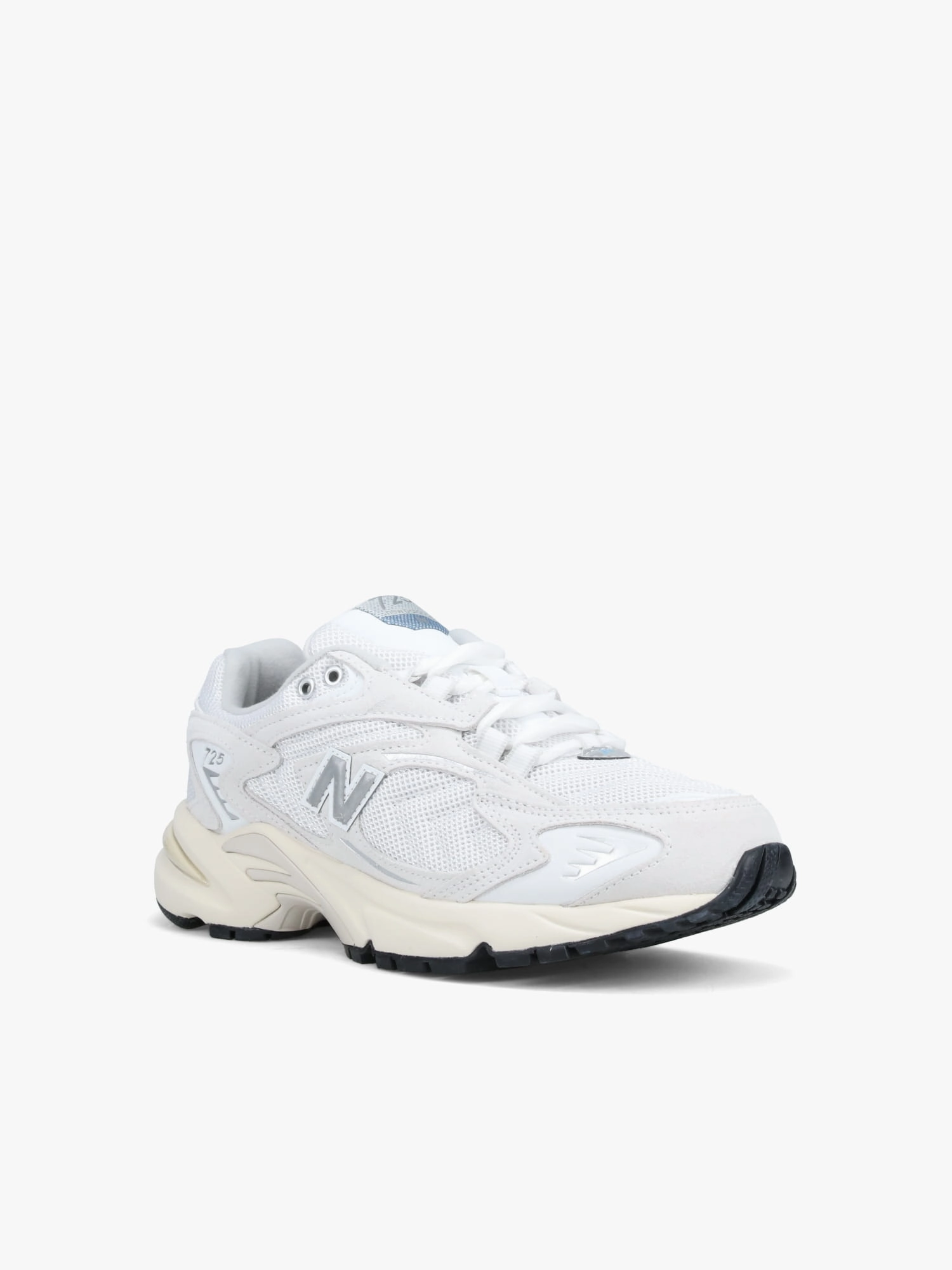 No Odor Multidirectional Traction 725v1 White Leather