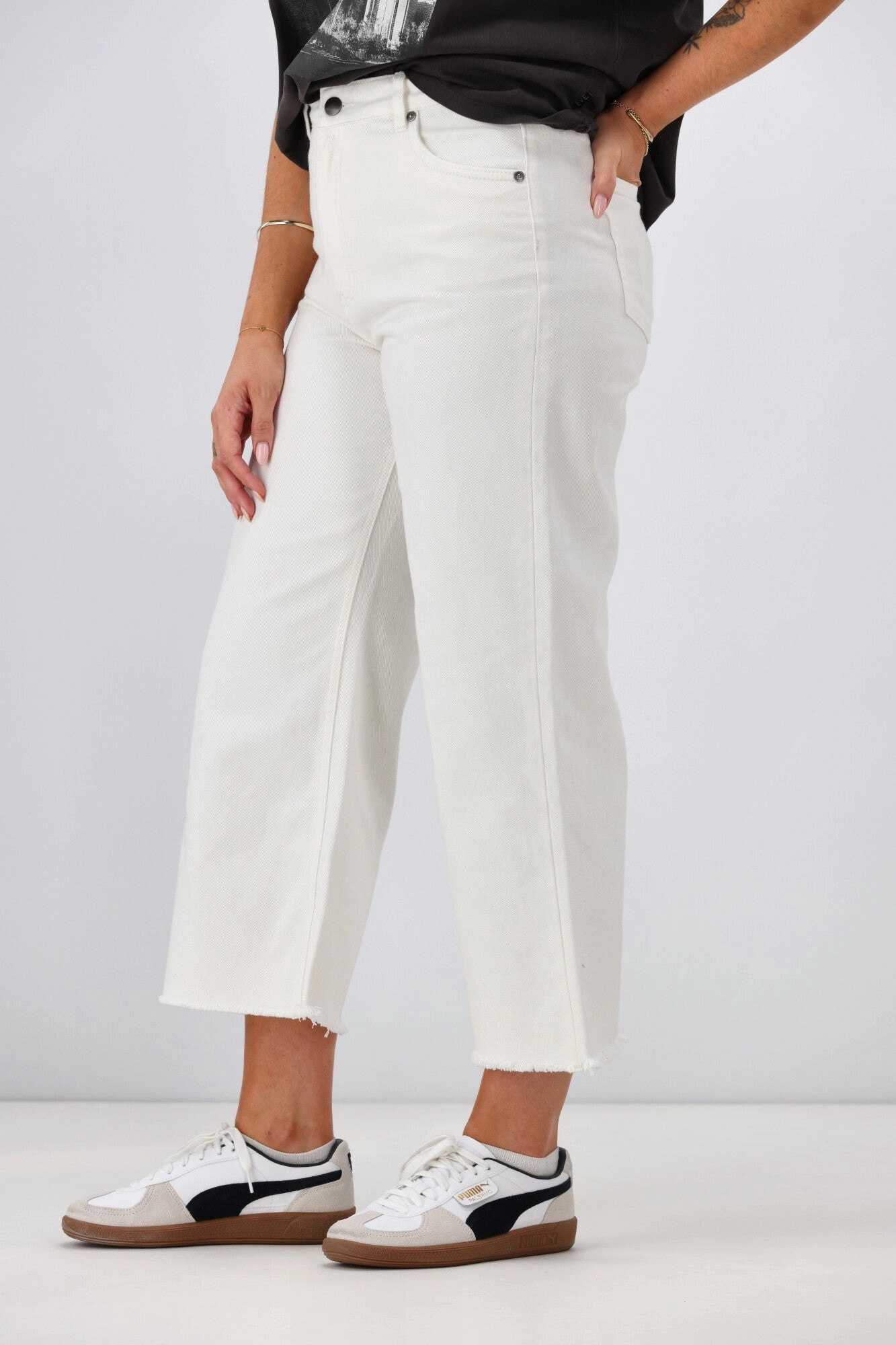 Urban Commuter Home Lounge All About Eve Charlie High Rise Wide Leg Jean Vintage White