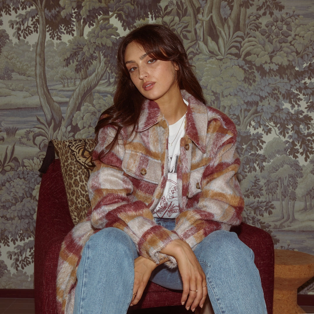 Light Diffusing Fabric All About Eve Marlo Longline Shacket Check