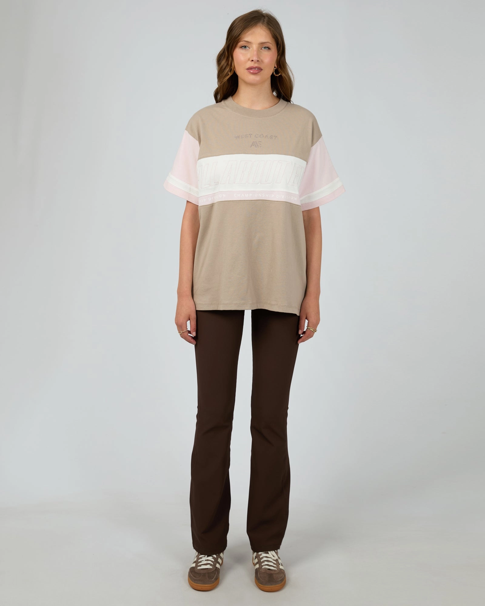 All About Eve Performance Relaxed Tee Stone Adjustable Hem Midweight Knit