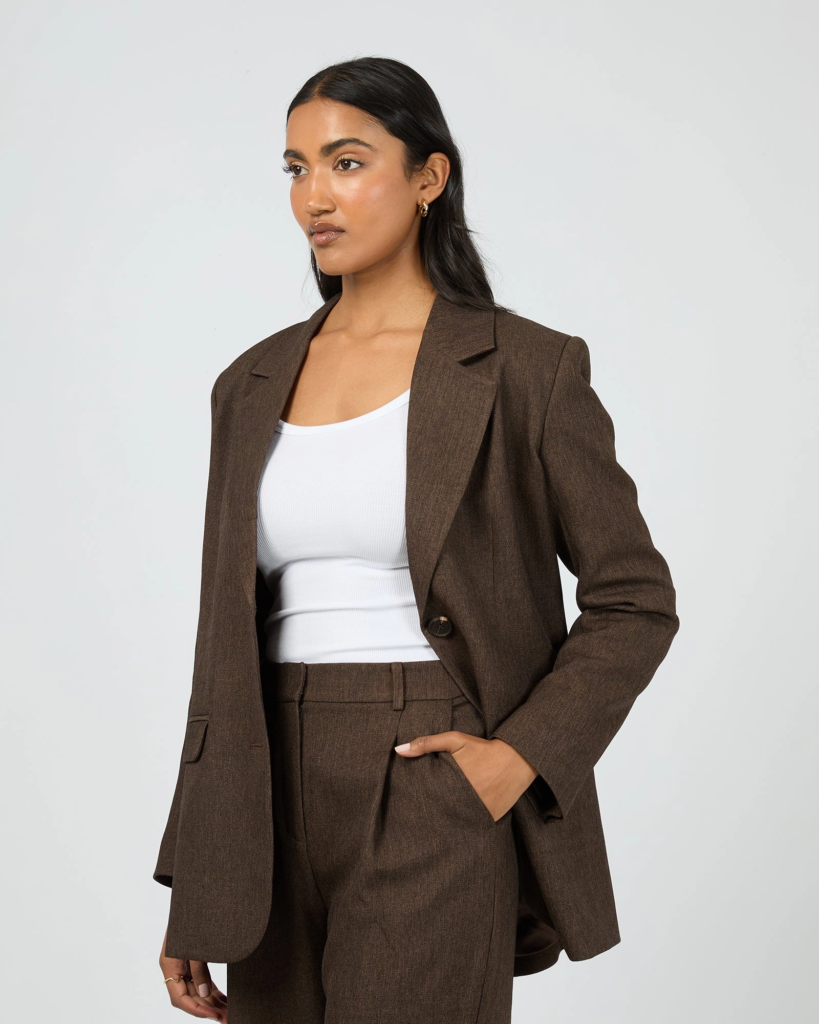 Odor Resistant Treatment Double Layered Hood All About Eve Romy Blazer Brown