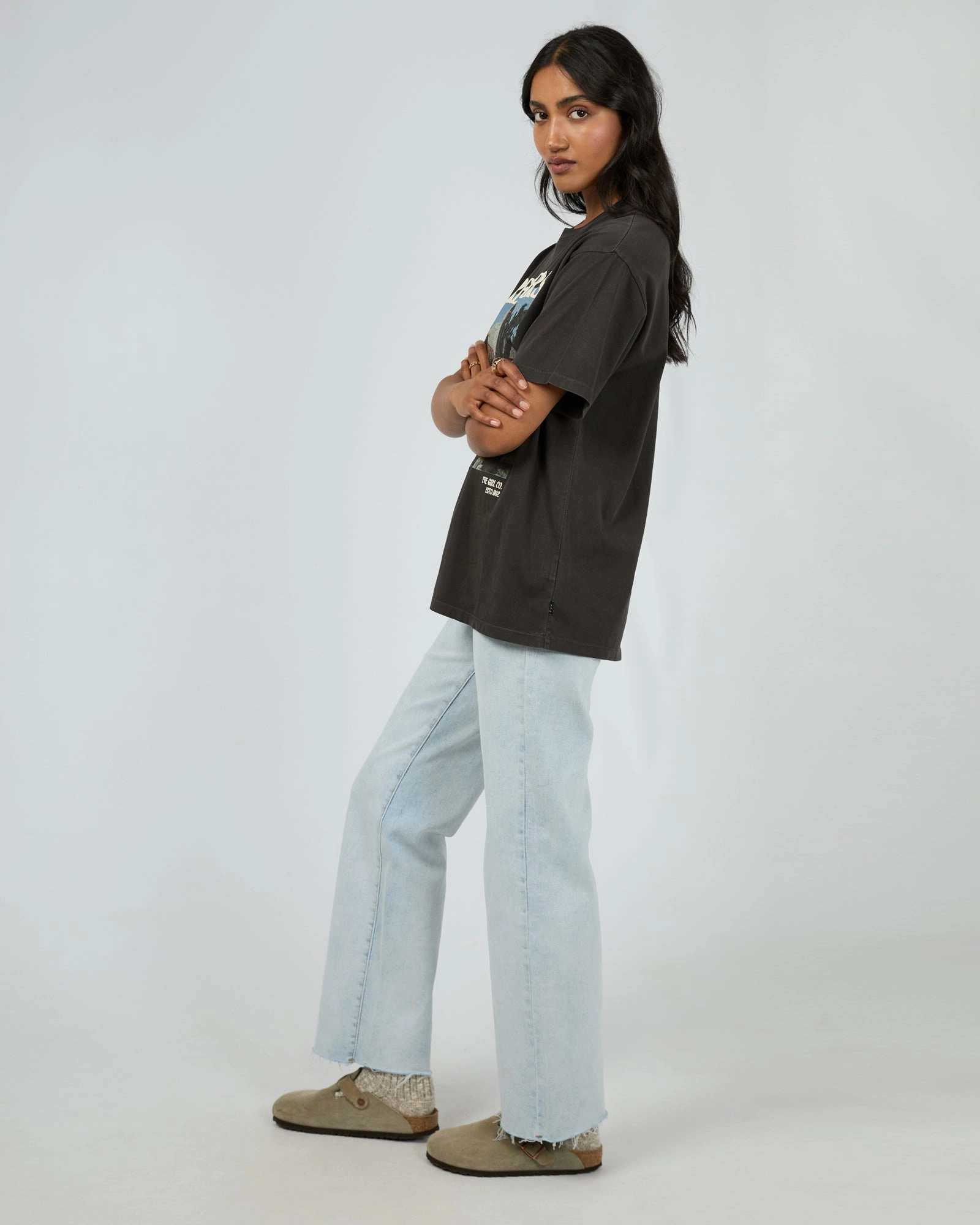 Weekend Comfort StretchReinforcedArmholes All About Eve San Diego Dream Oversized Tee Washed Black