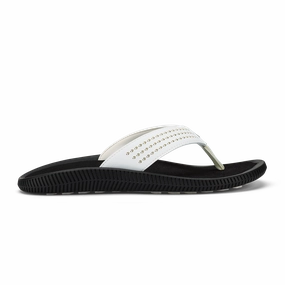 Ulele Golf - White / Lava Rock Hypoallergenic Lining Boardwalk Glam