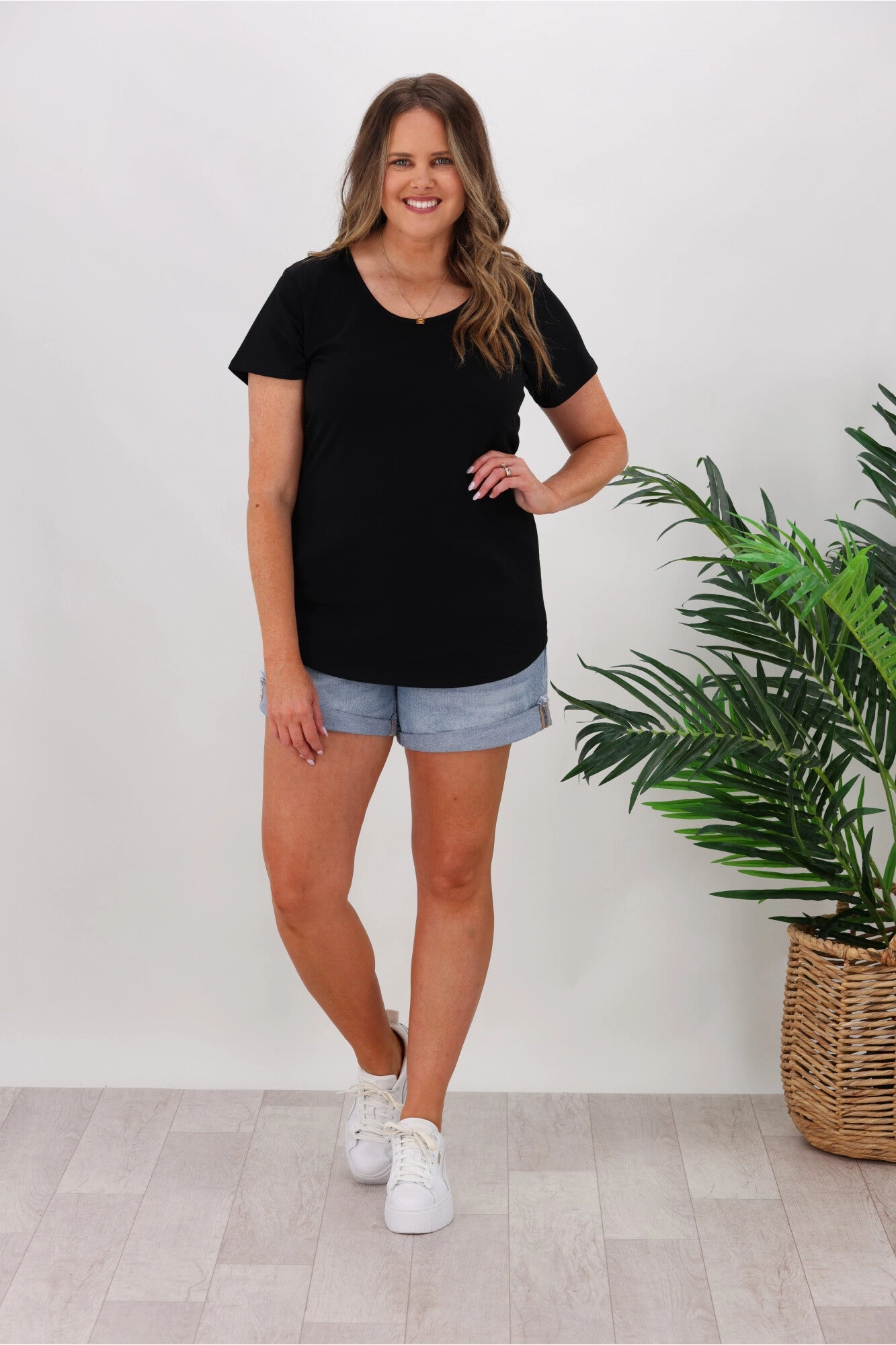 AS Colour Mali Tee Black Seasonal Must-Have Fresh Outfit Style