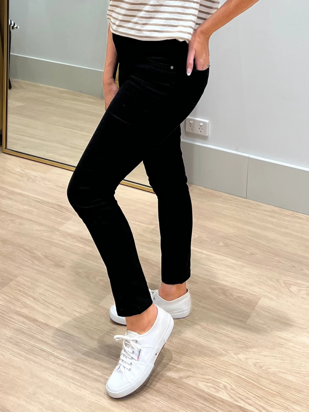 Street Readywear Threadz Stretch Jean Black