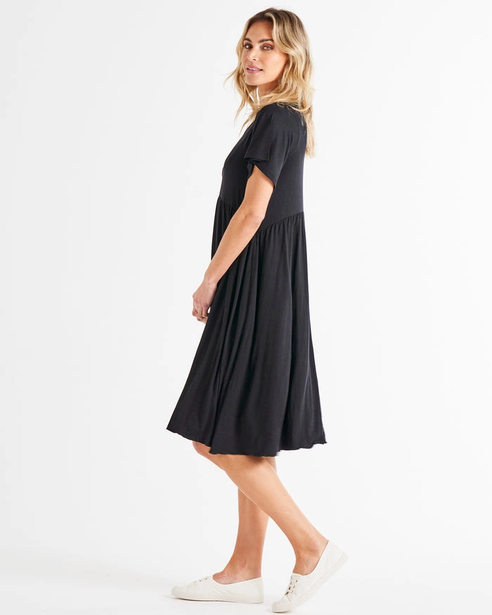 Timeless Edge Minimal Comfort Betty Basics Donna Dress Black