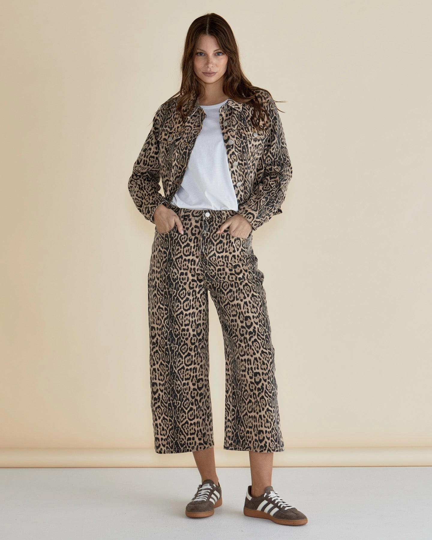 Betty Basics Lucca Leopard Print Jacket Street Explorer Fit Matte Surface Texture