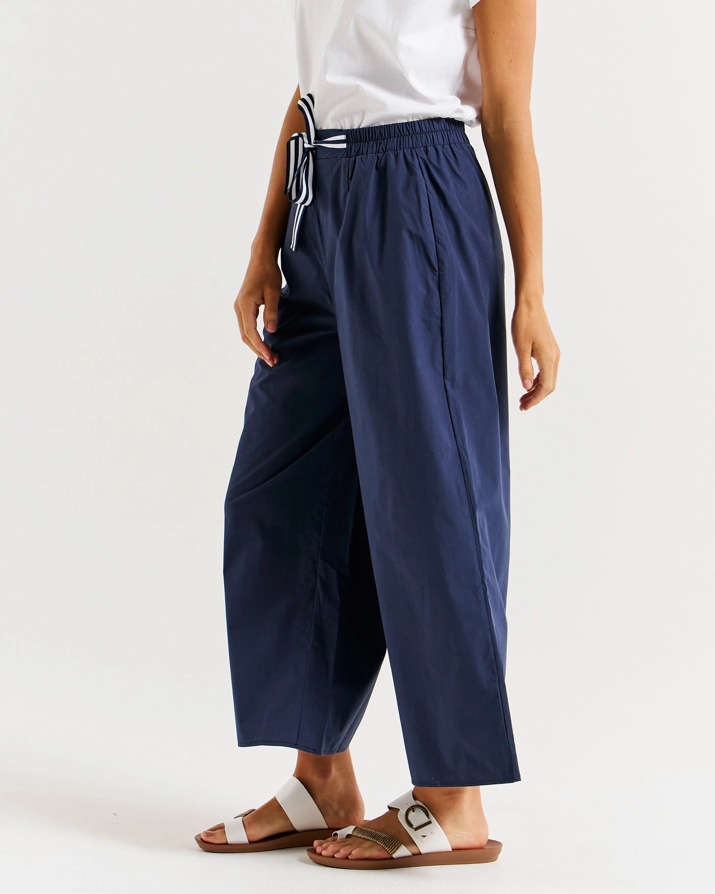 High Function Evening Walk Anti Odor Betty Basics Lulu Pant Navy