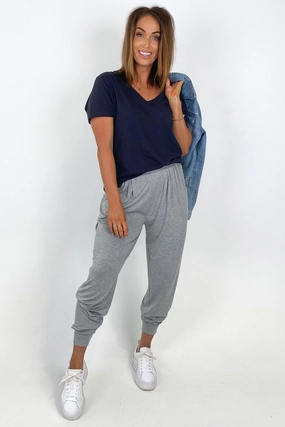 Betty Basics Paris Pant Grey Marle Weekend Trip Unisex Style Mood Fit