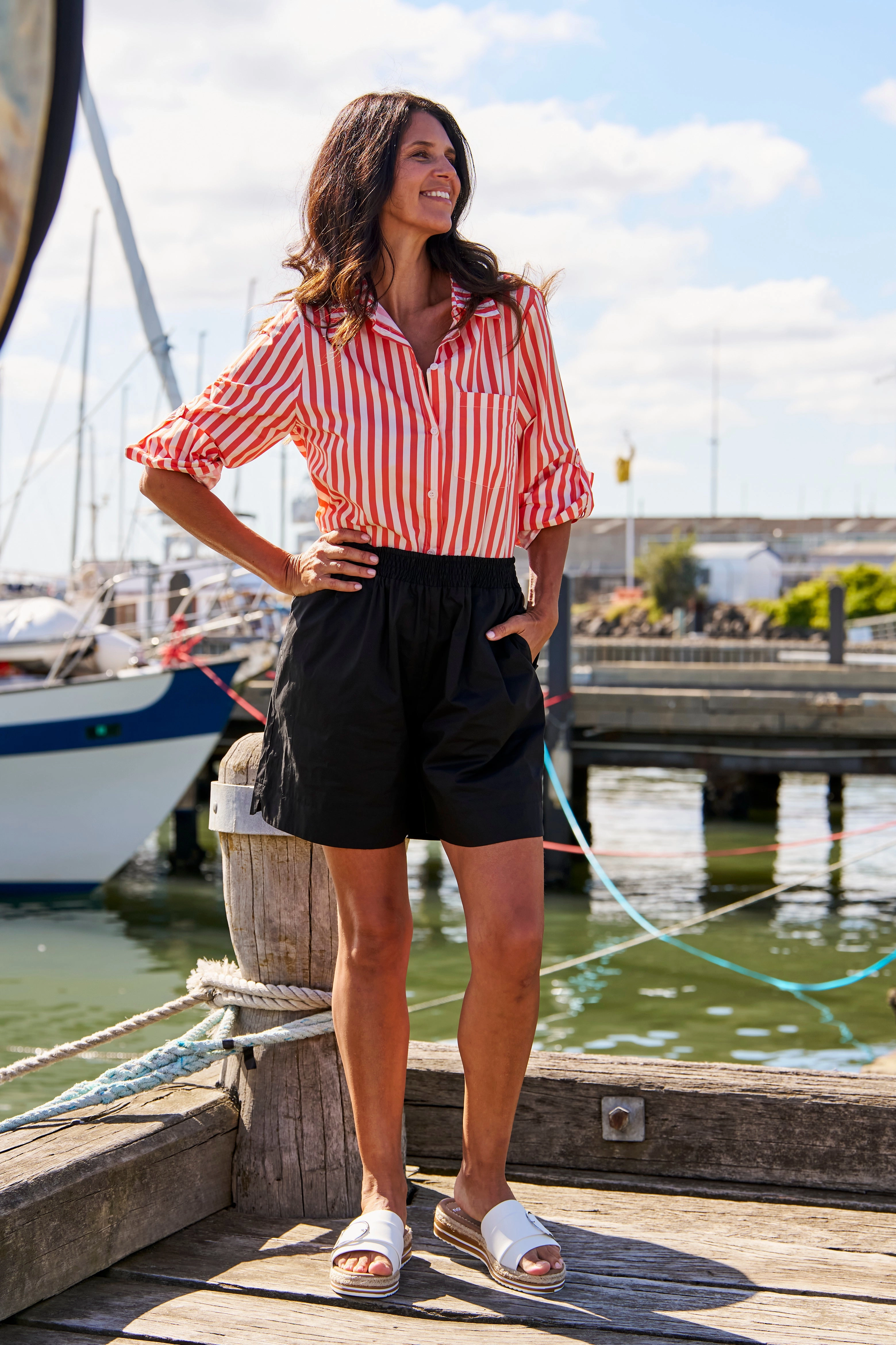 Betty Basics Pomona Cotton Short Black Seamless Waistband