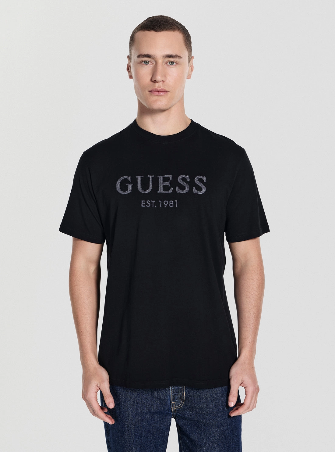 WrinkleFree Structure DoubleStitched Construction Black Guess Box Logo T-Shirt