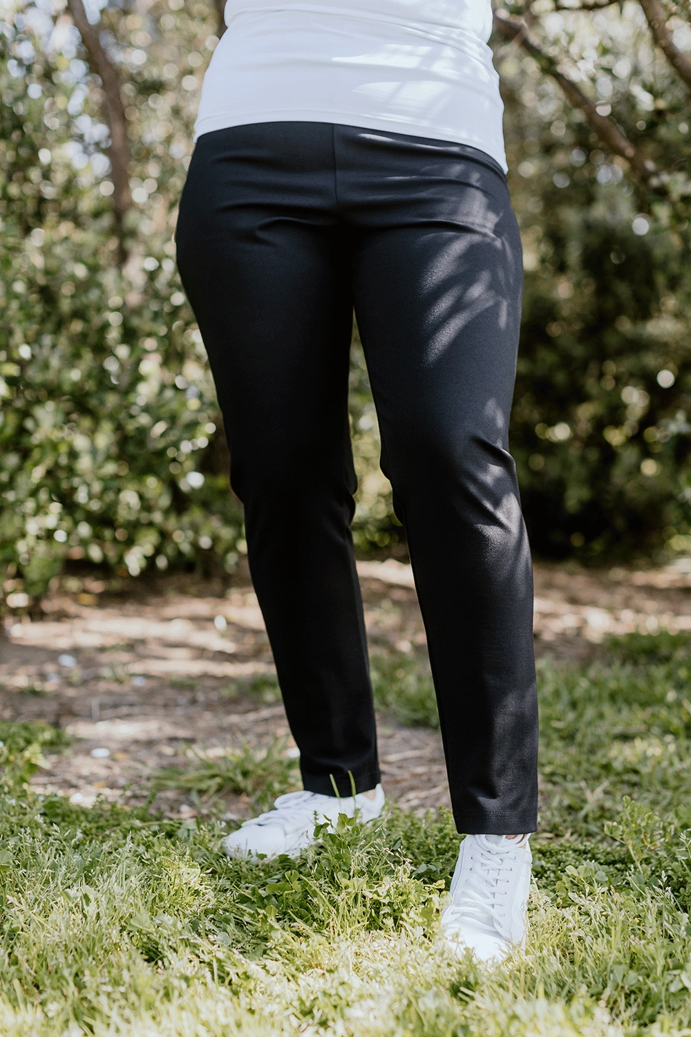 Cashews - PNT109/F18 Slim Leg Ponti Pant Relaxed Design Wear