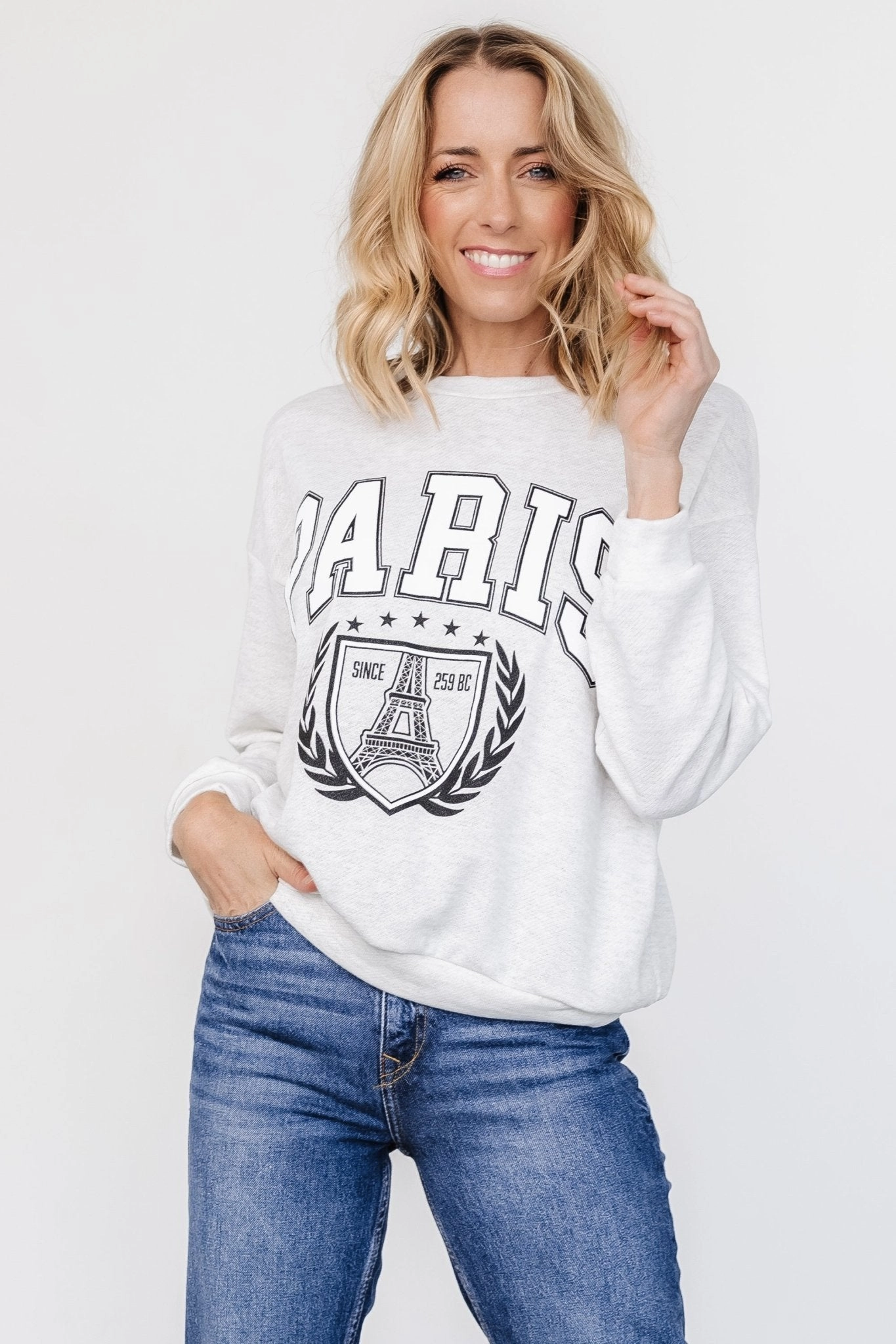 Cozy Appeal Paris Sweater | Light Gray
