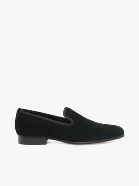 Shared Office Clean Style Chava Black Suede