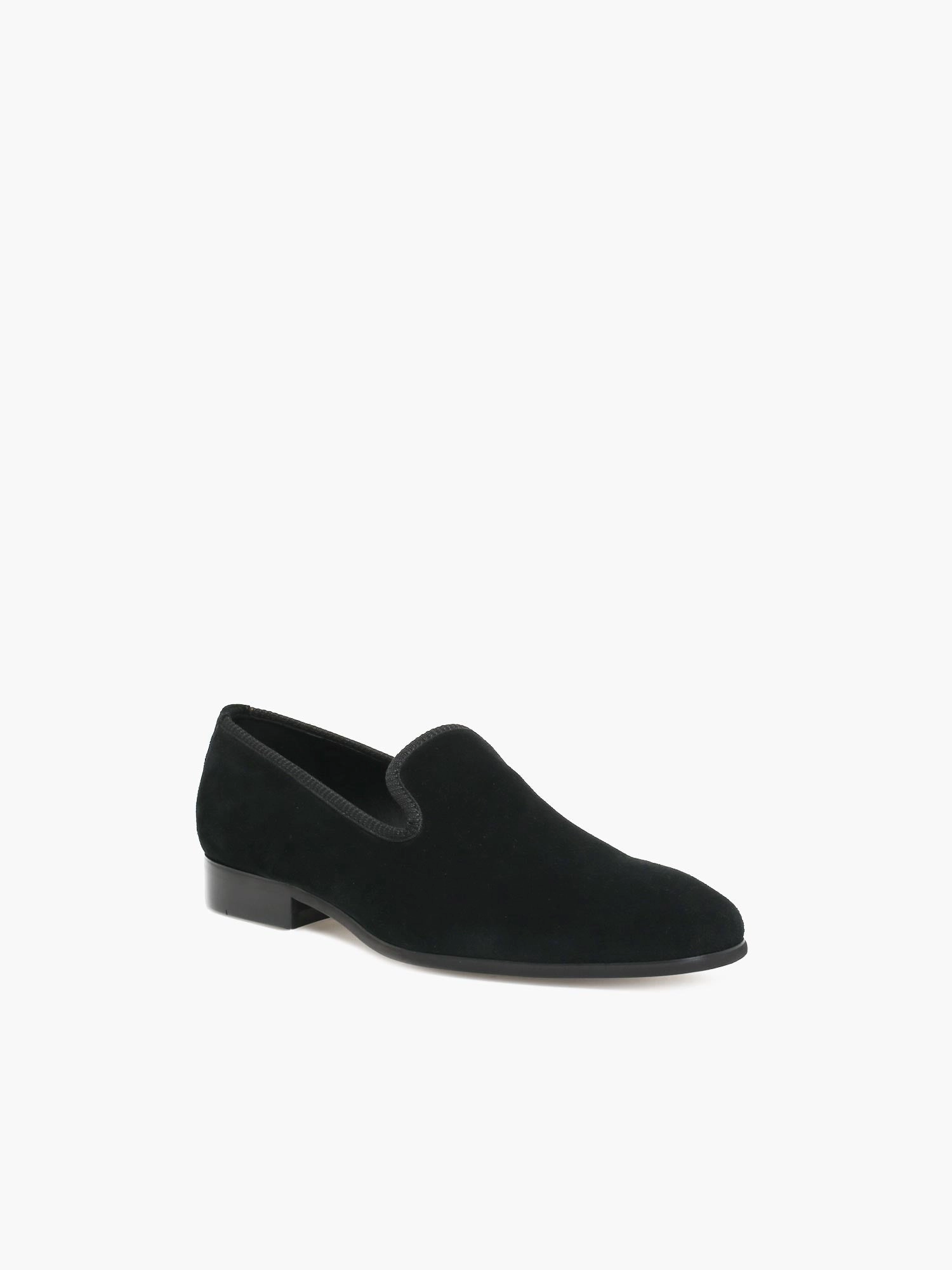 Chava Black Suede Indoor Movement