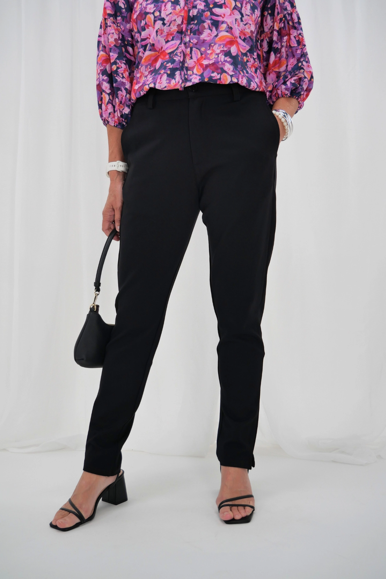 Breeze Feel Weekend Trip Moisture Wicking Elm Starla Pant Black
