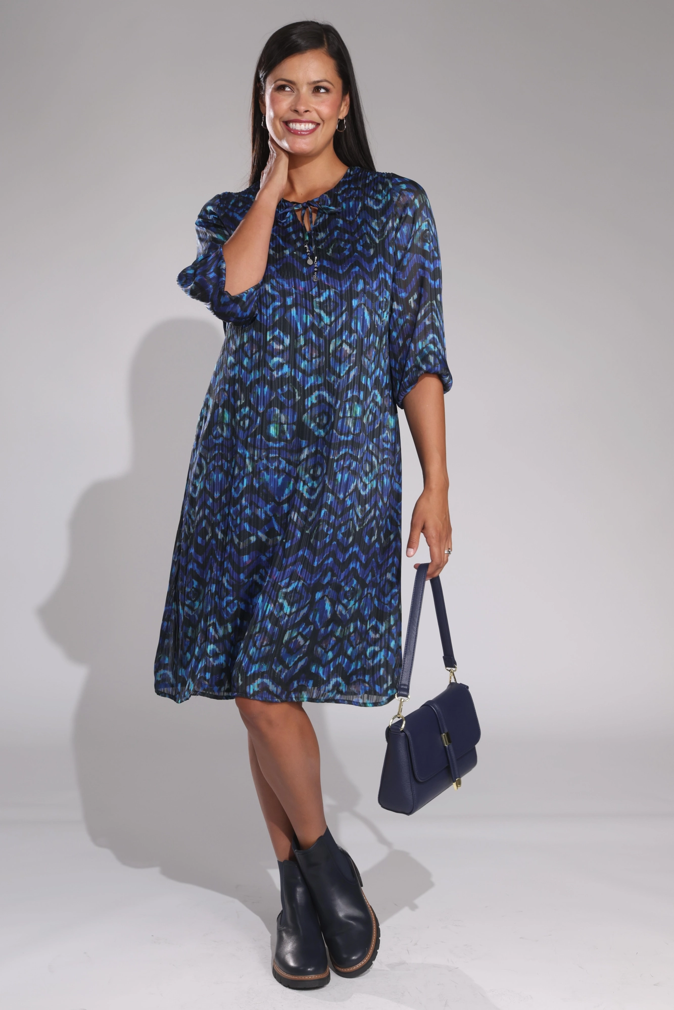 Dress | Royal Black Paua | 8562B1 Minimal Motion