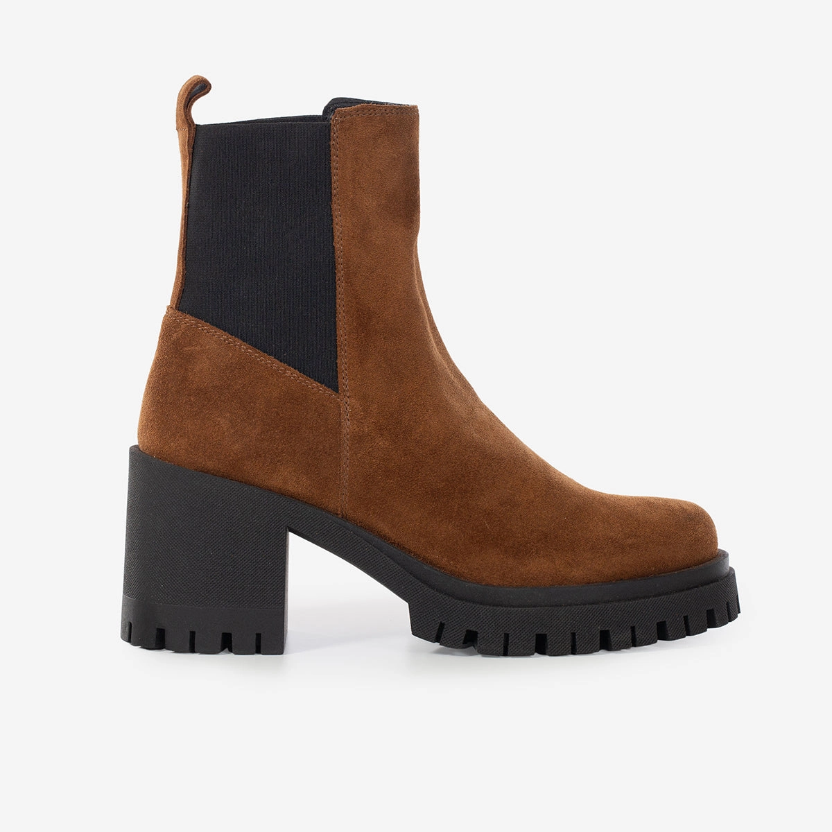 Transitional Look Rural Terrain Skylar