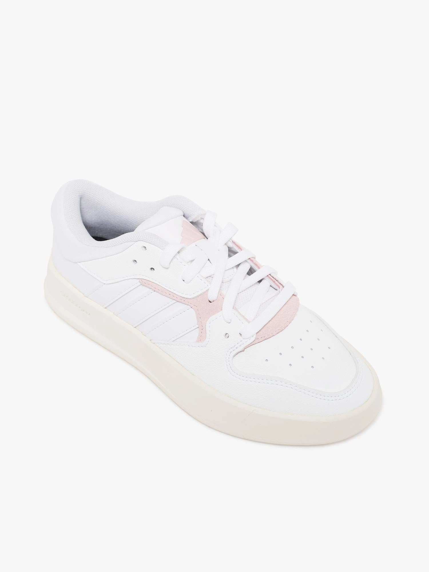 Court 24 White White Training Ease Smart Chic