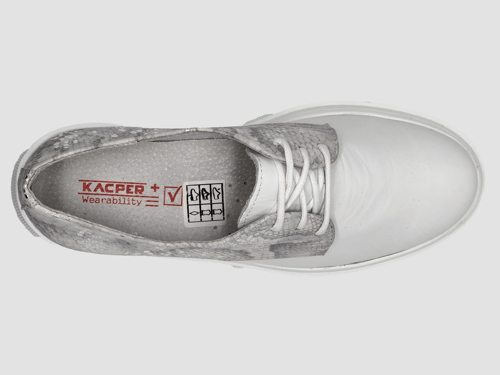 Comfy Interior Women's Modern Low-Top Leather Shoes - White