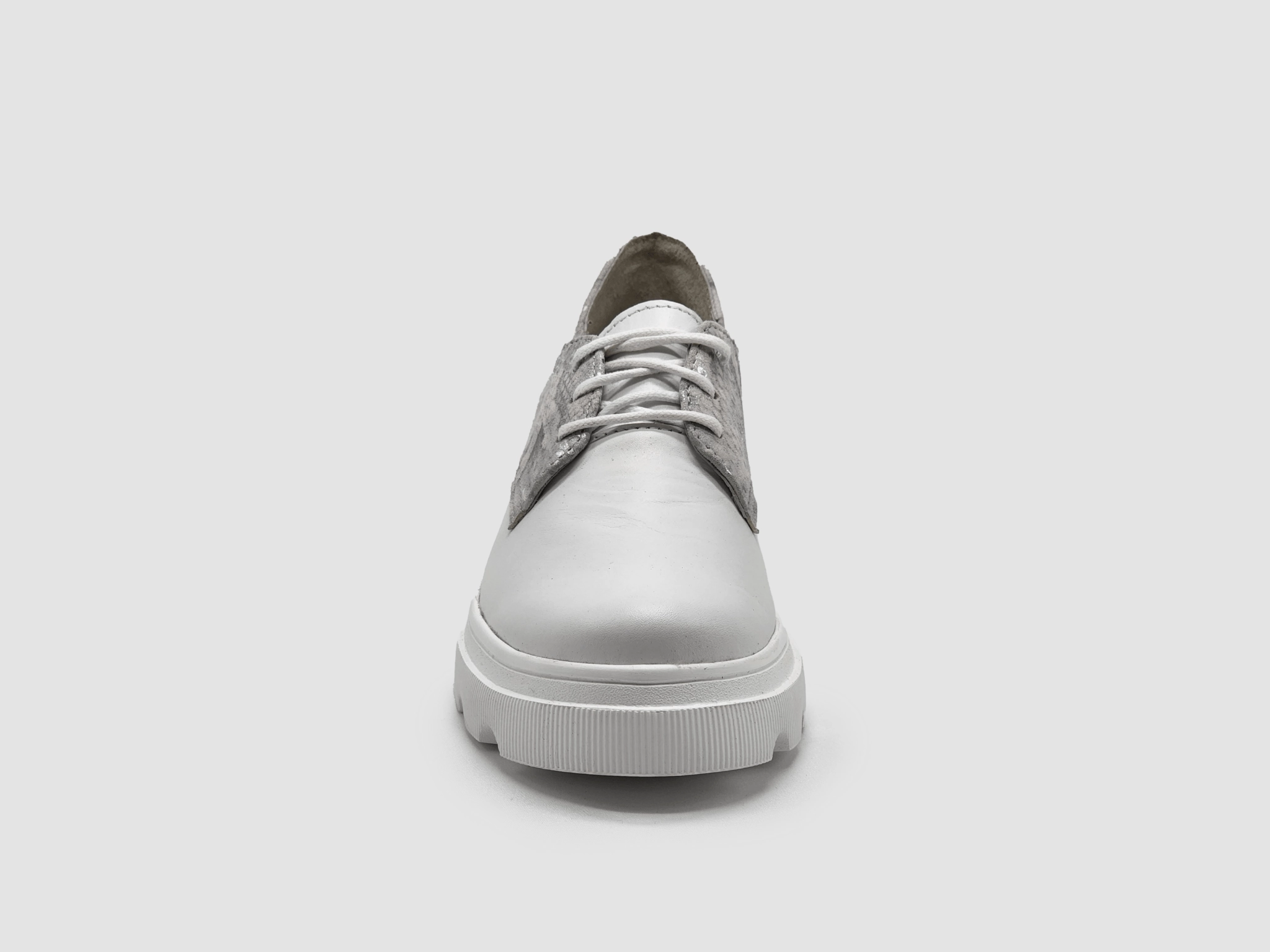 Women's Modern Low-Top Leather Shoes - White Forest Jog