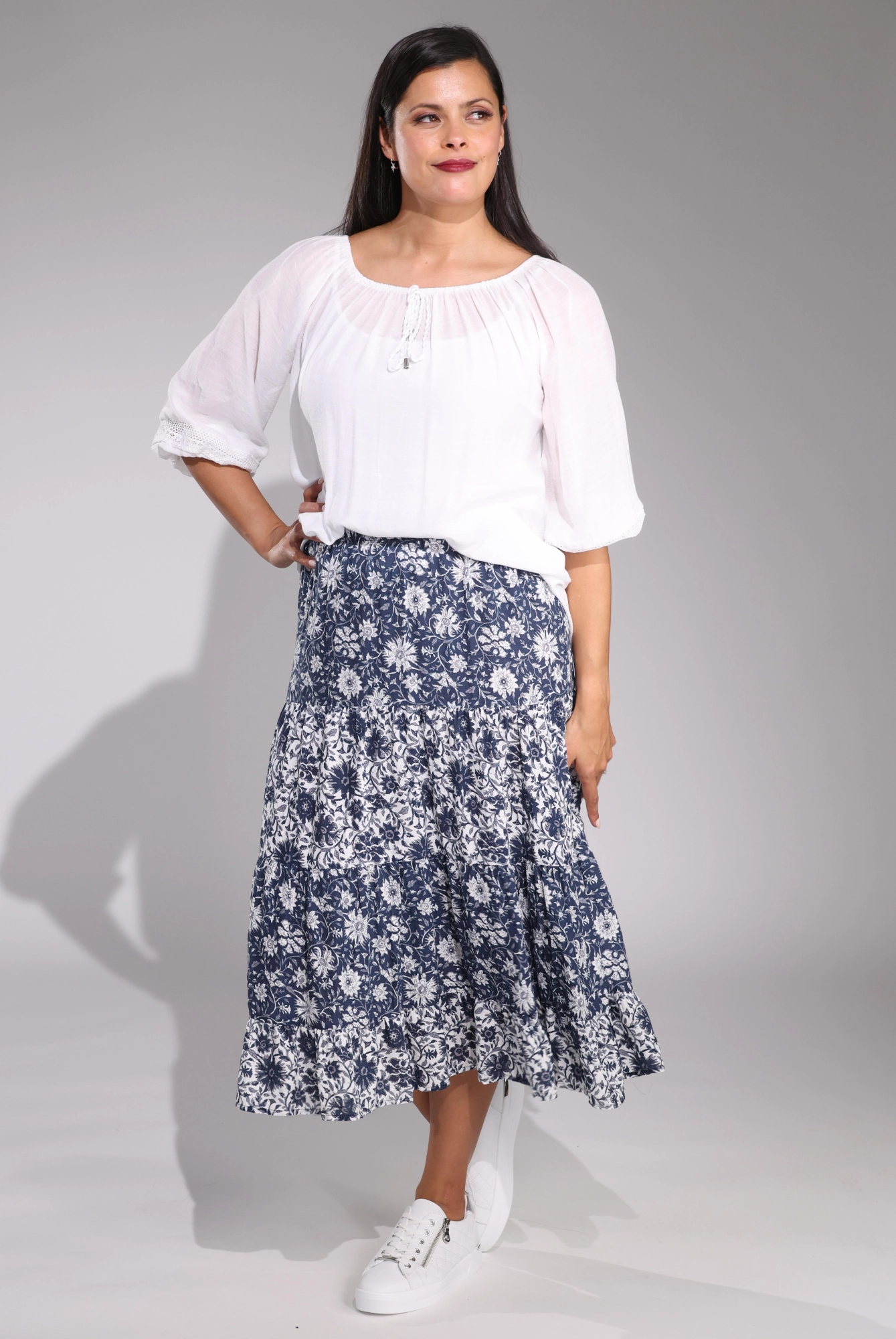 Skirt | Indigo Vines | 6540C1 Flat Lay Collar