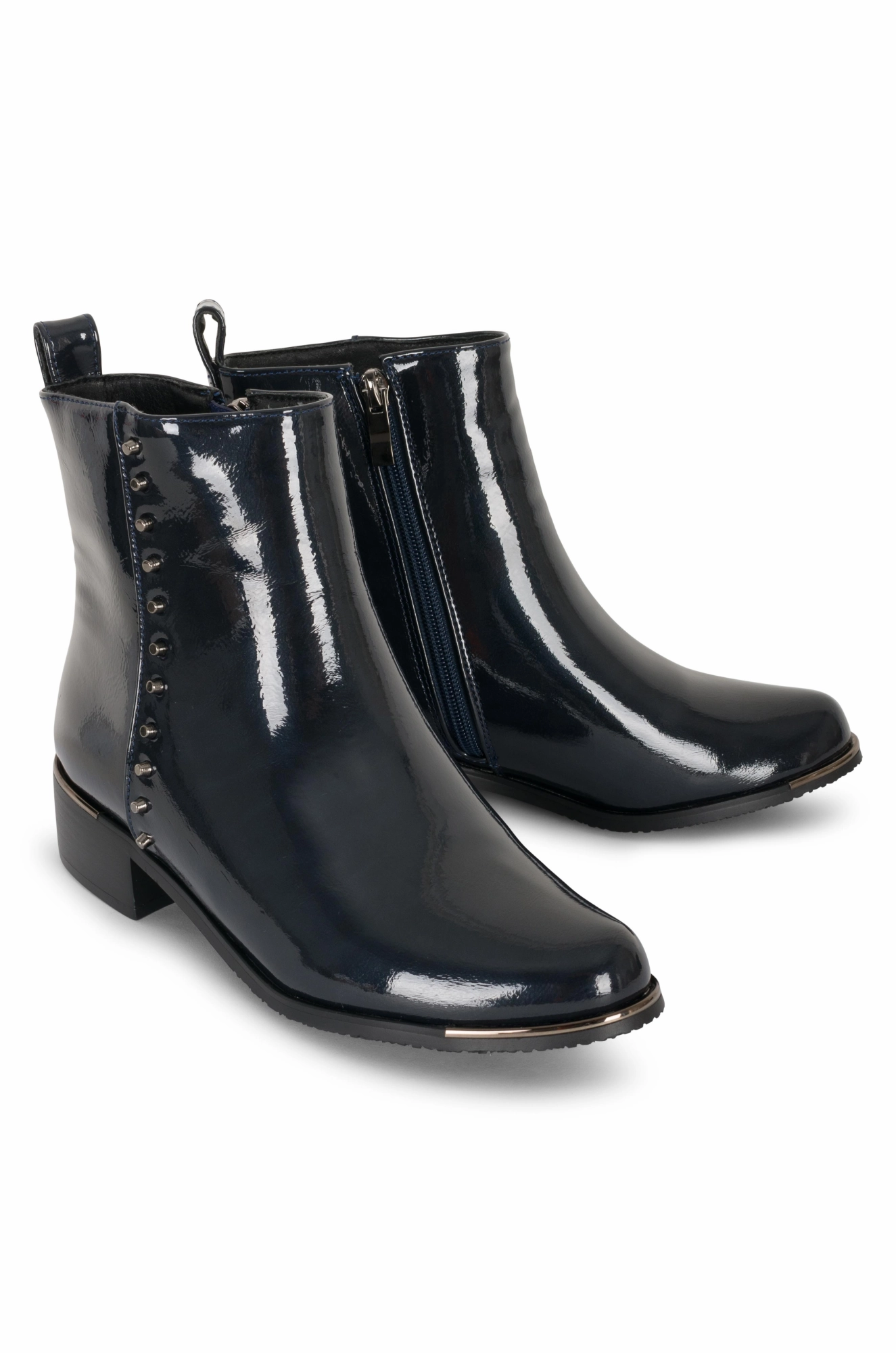 Cabin Cozy Faux Patent Leather Ankle Boot | NAVY | VIOLETTE ZZ