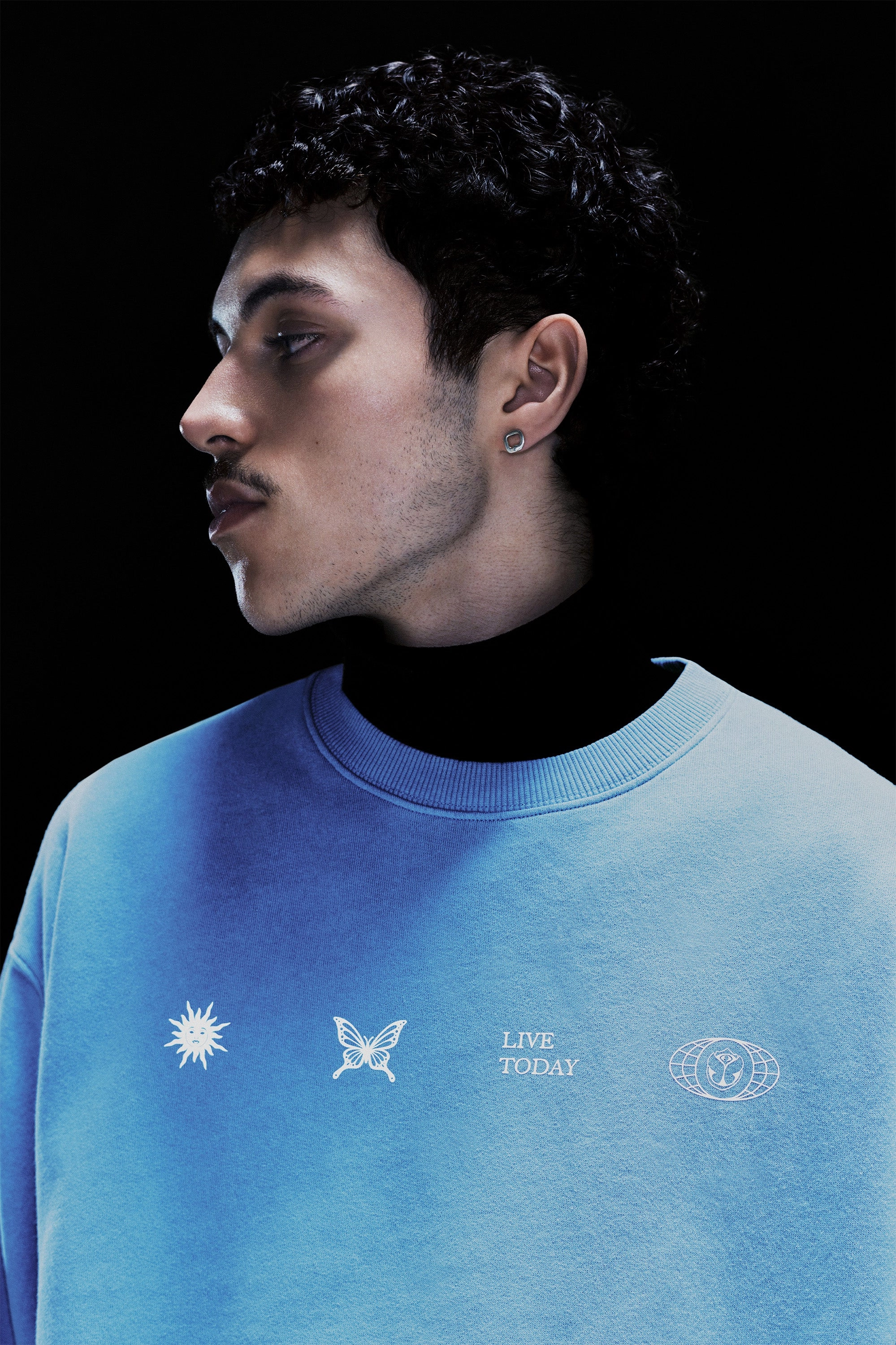 Soft Texture Curved Hemline DREAM SWEATSHIRT