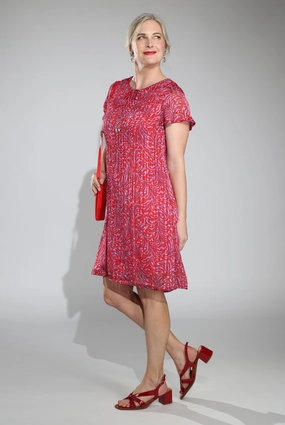 Floating Shape Dress | Red Lilac Feather | 8573C1