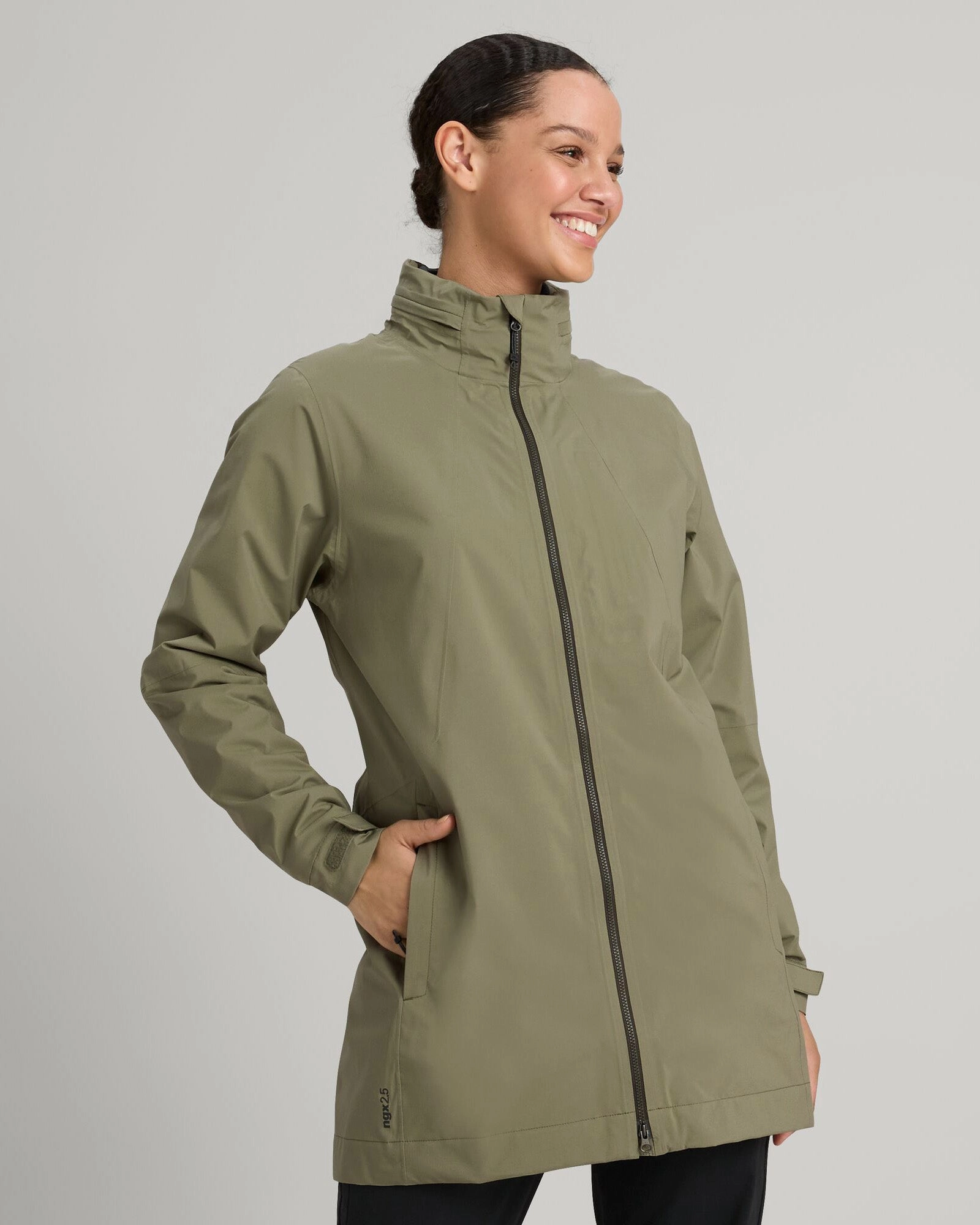 Subtle Color Tone Breathable Design Women's Trailhead Stretch 2.5-layer Rain Parka - Beech