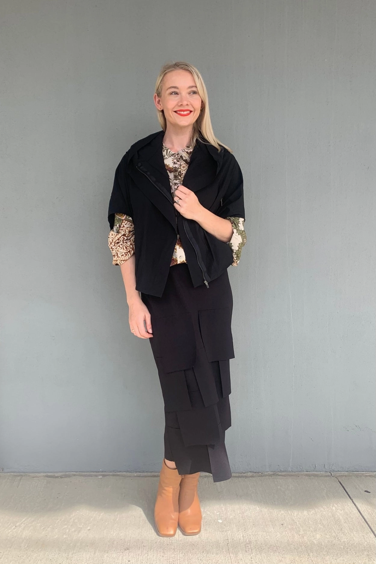 LS Collection - 50TQ Jane Hooded Jacket OdorControlTreatment