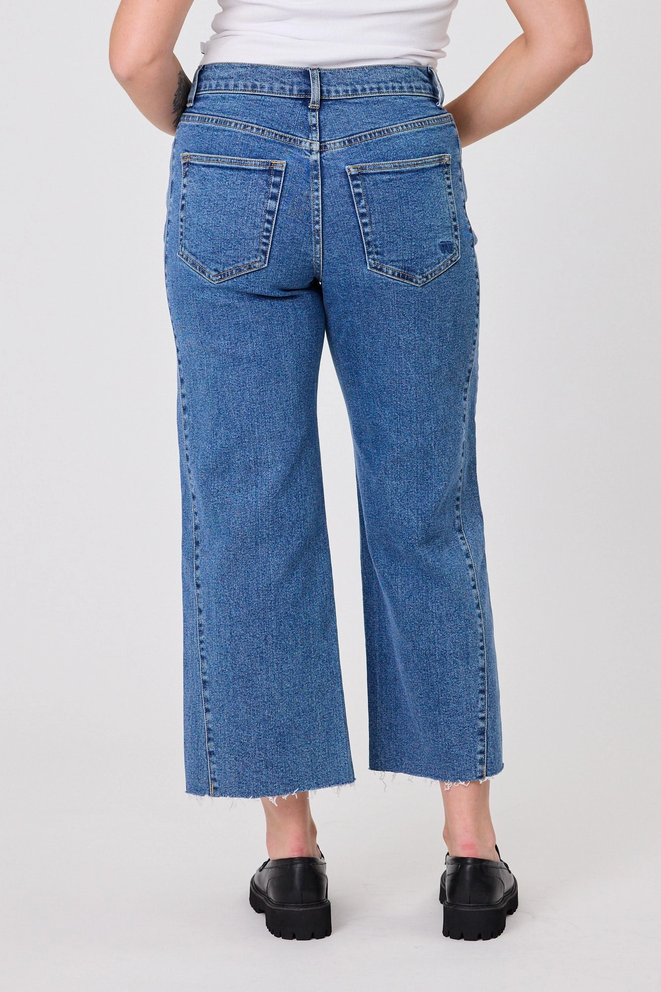 Plus Size Fade Resistant Relaxed fit wear Shine On Label Stellar High Rise Side Panel Wide Leg Jean