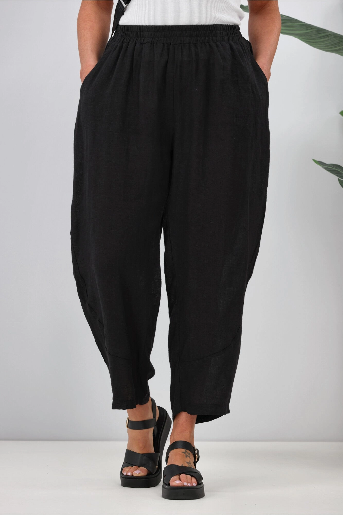 Cali & Co Linen Pant with Side Pocket Black Subtle Detail Ribbed Texture Fabric