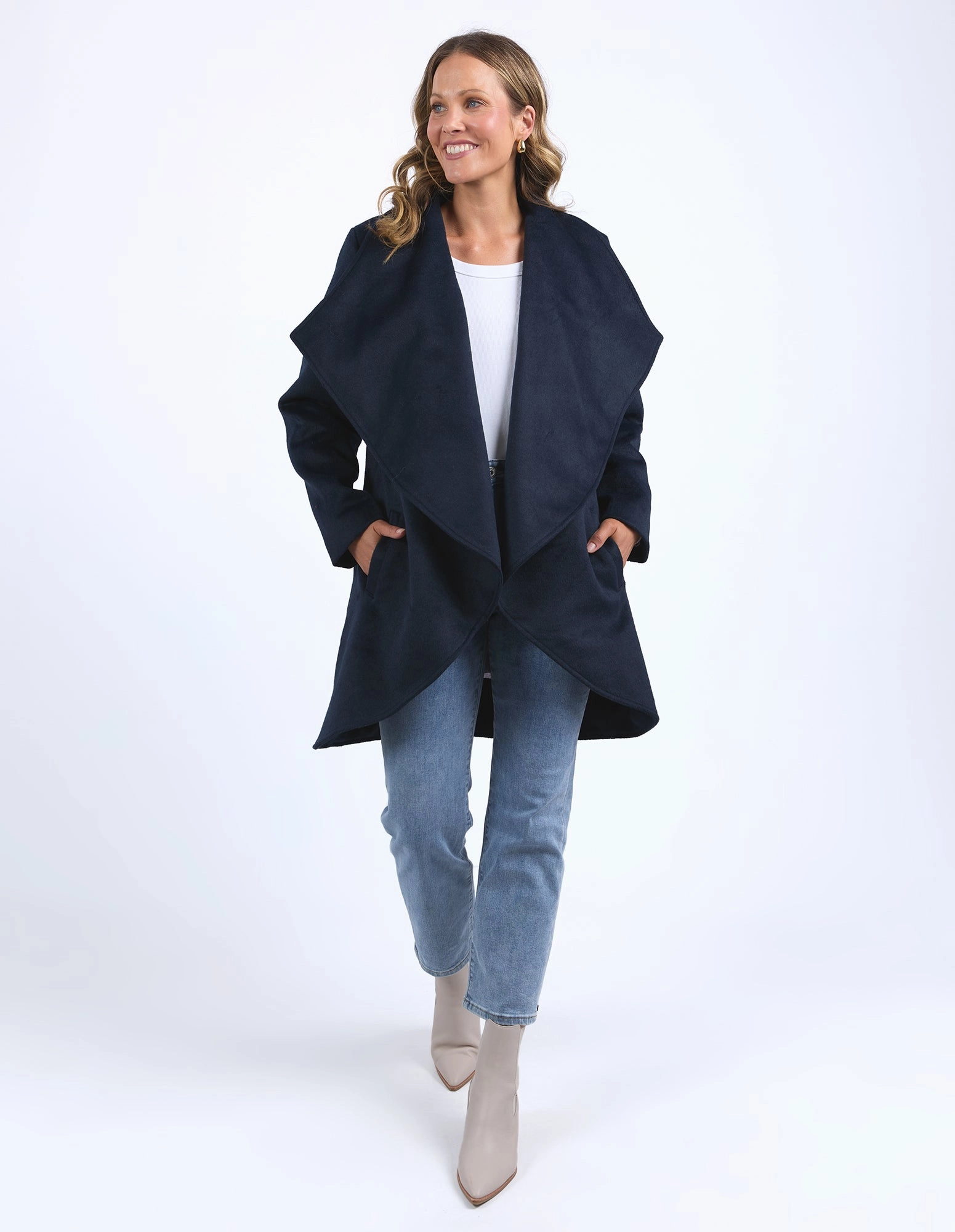 Easy Clean Material Outdoor Activity Elm Abigail II Coat Navy
