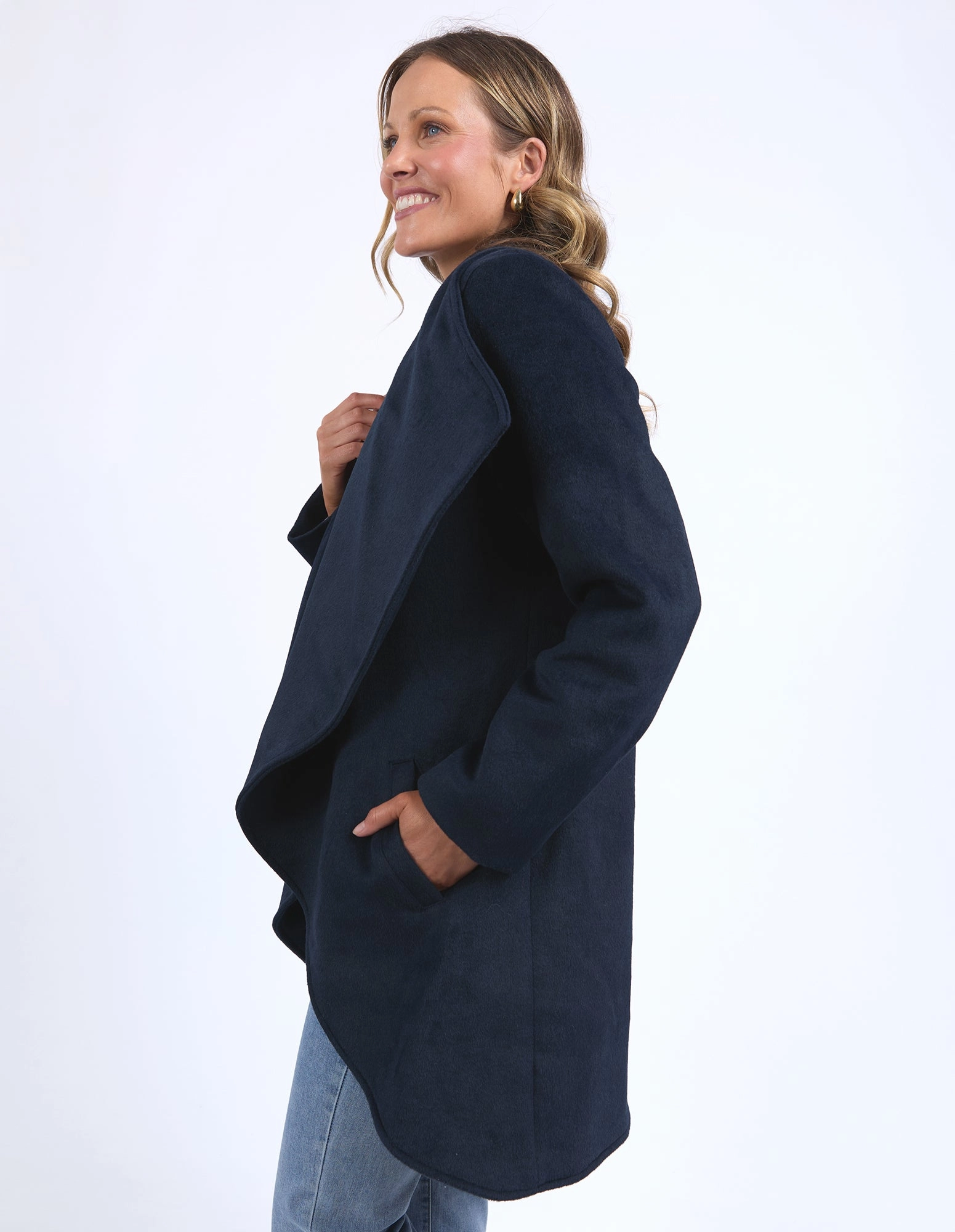 Warmth Without Bulk VentilatedBackPanel Elm Abigail II Coat Navy