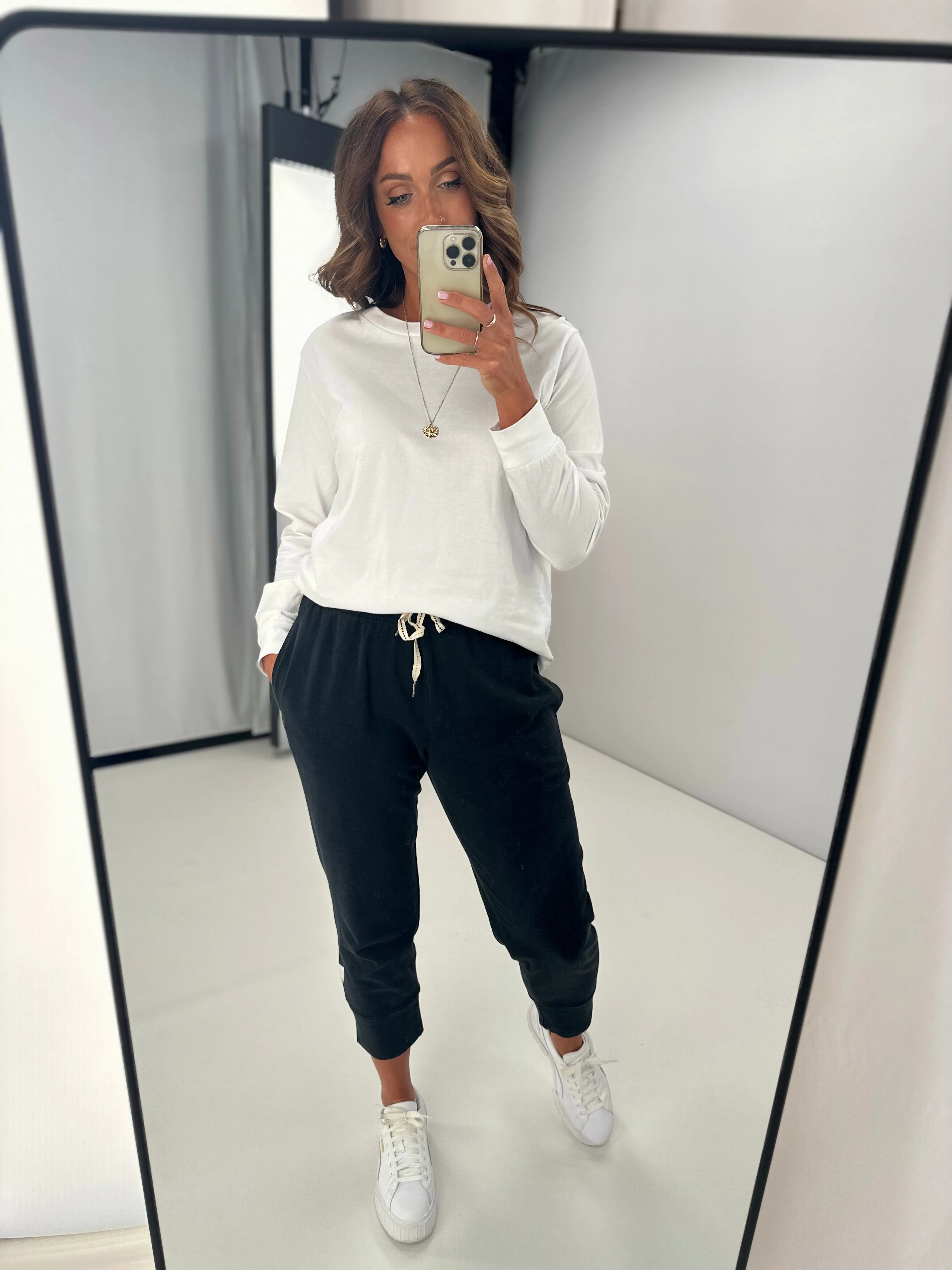 Elm Fundamental Brunch Pants Black Lifestyle Ready